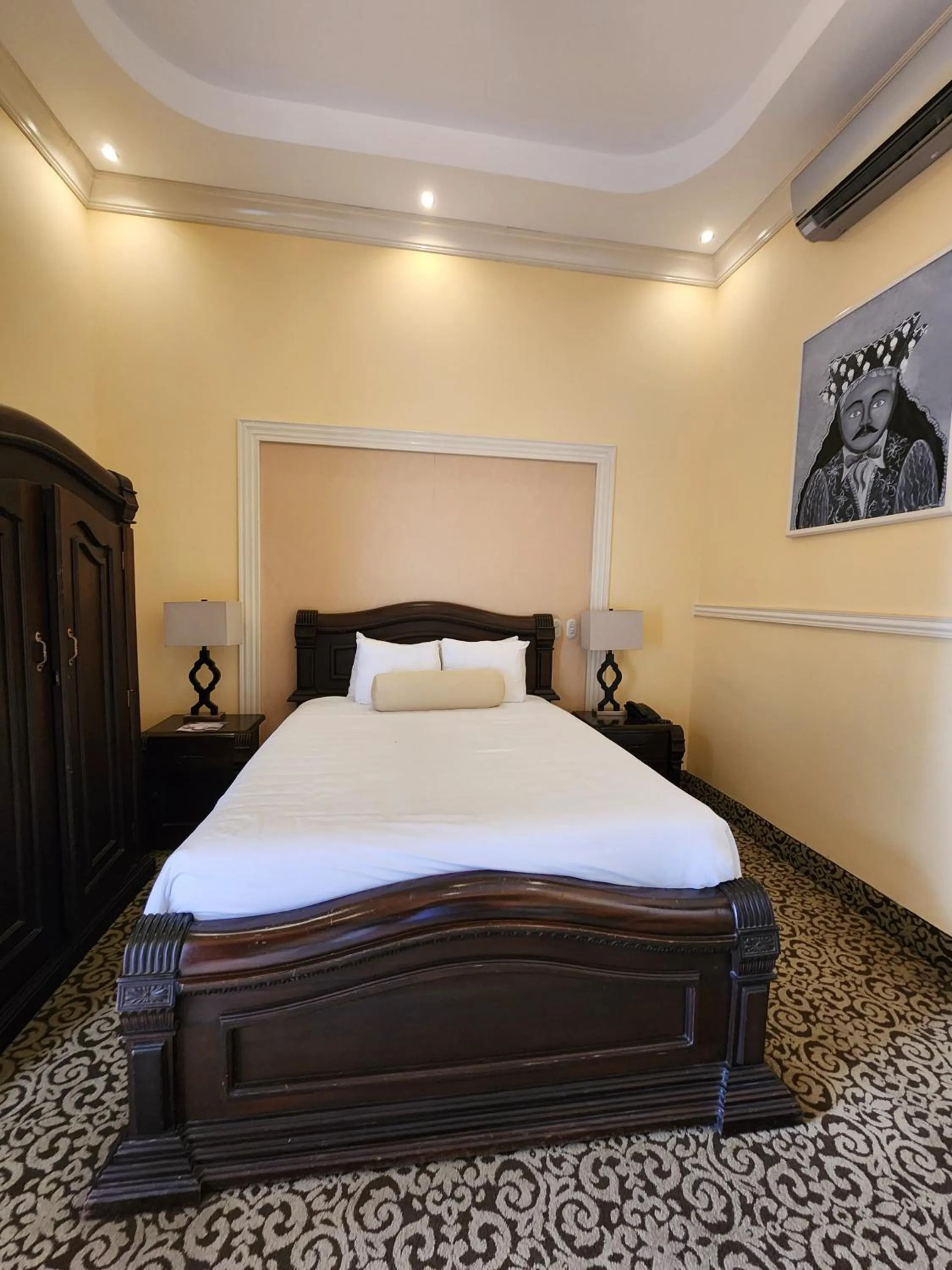 Bed in Hotel la Perla Leon