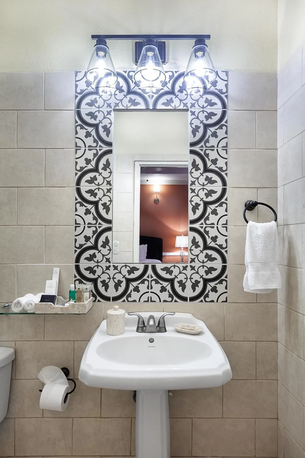 Bathroom in Hotel la Perla Leon