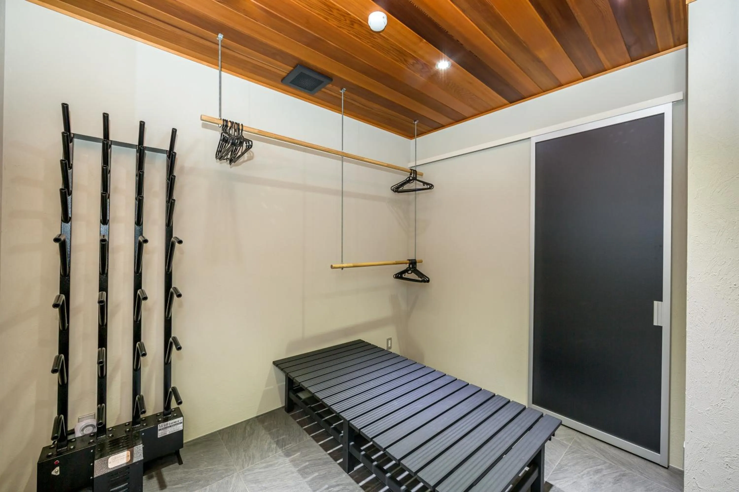 storage in Phoenix Cocoon by HHG