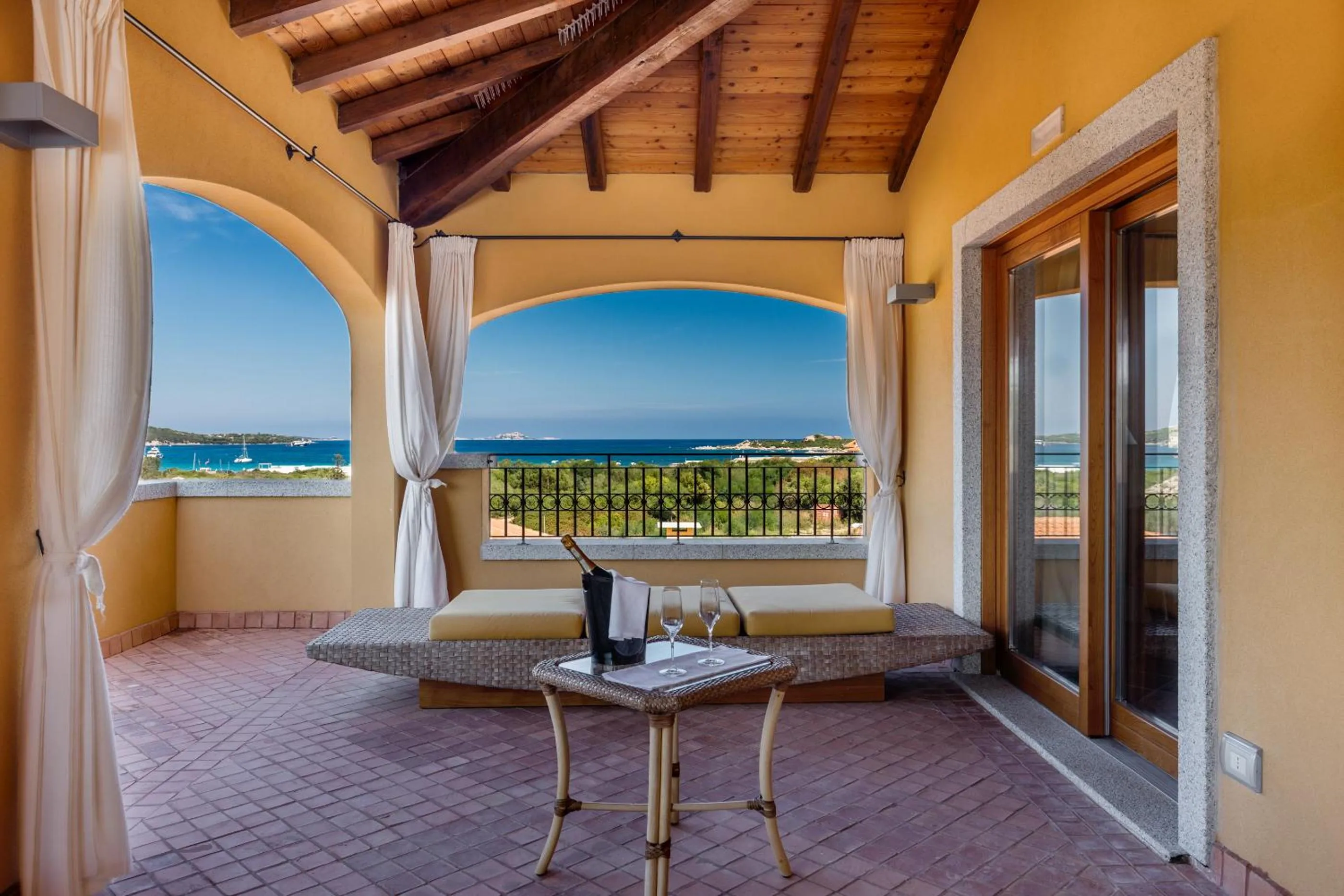 Balcony/Terrace in Hotel Marana