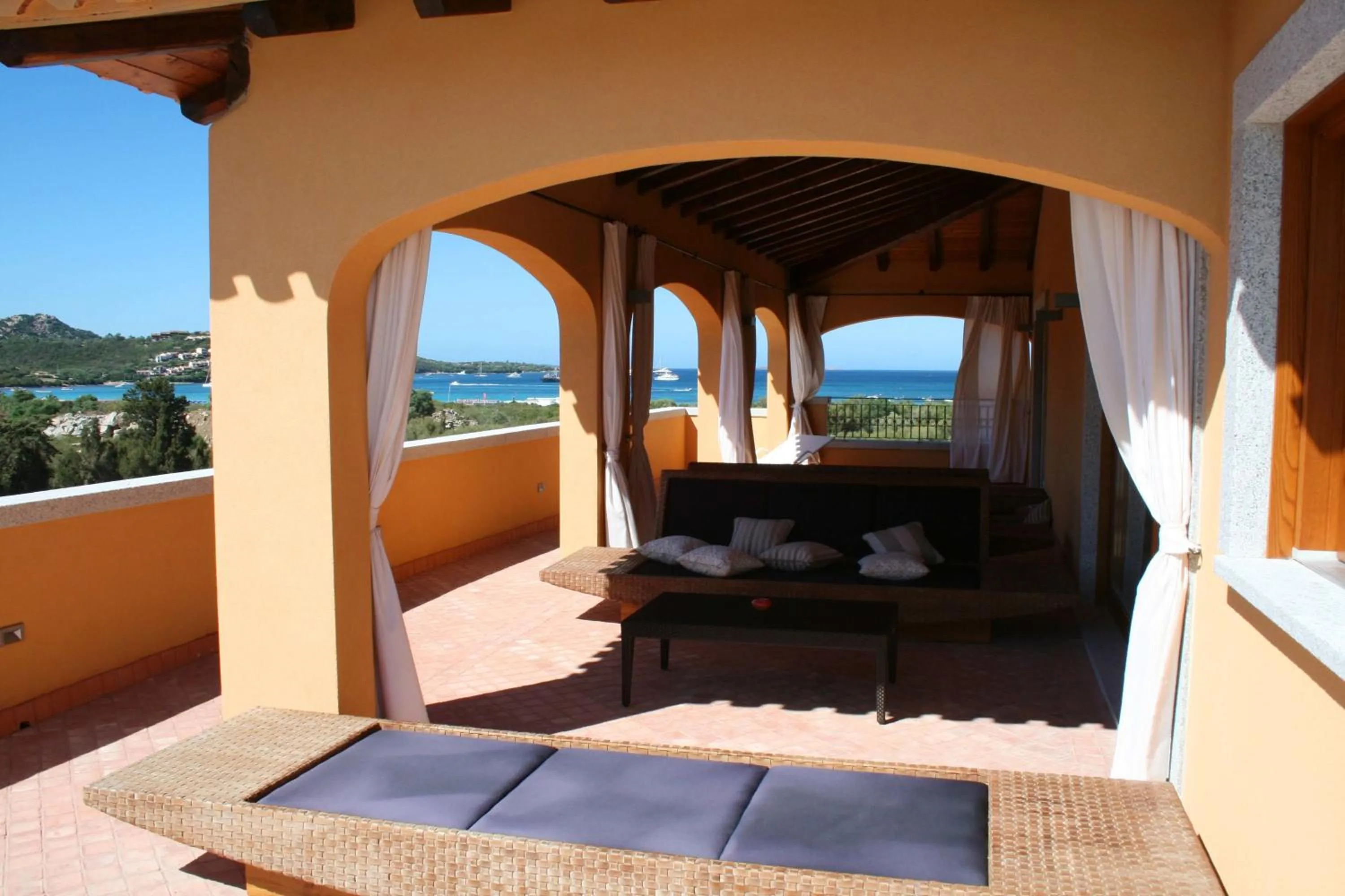 Property building in Hotel Marana