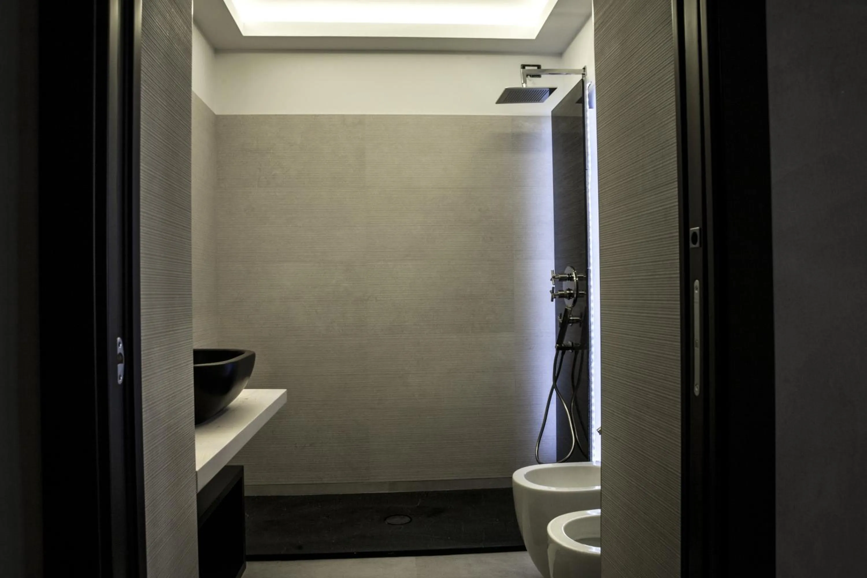 Bathroom in Campo De’ Fiori Prestige Rooms