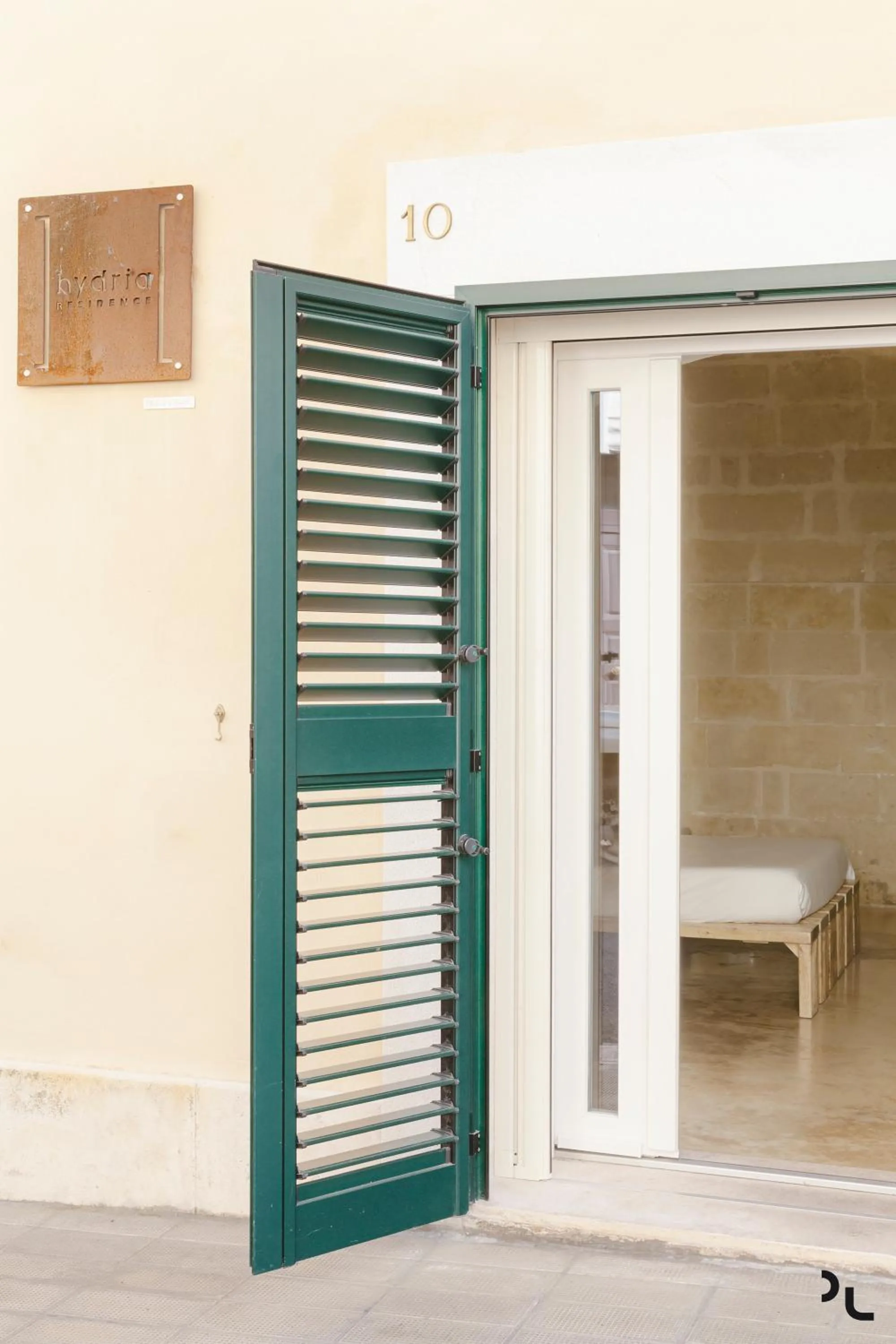 Street view in Hydria Rooms