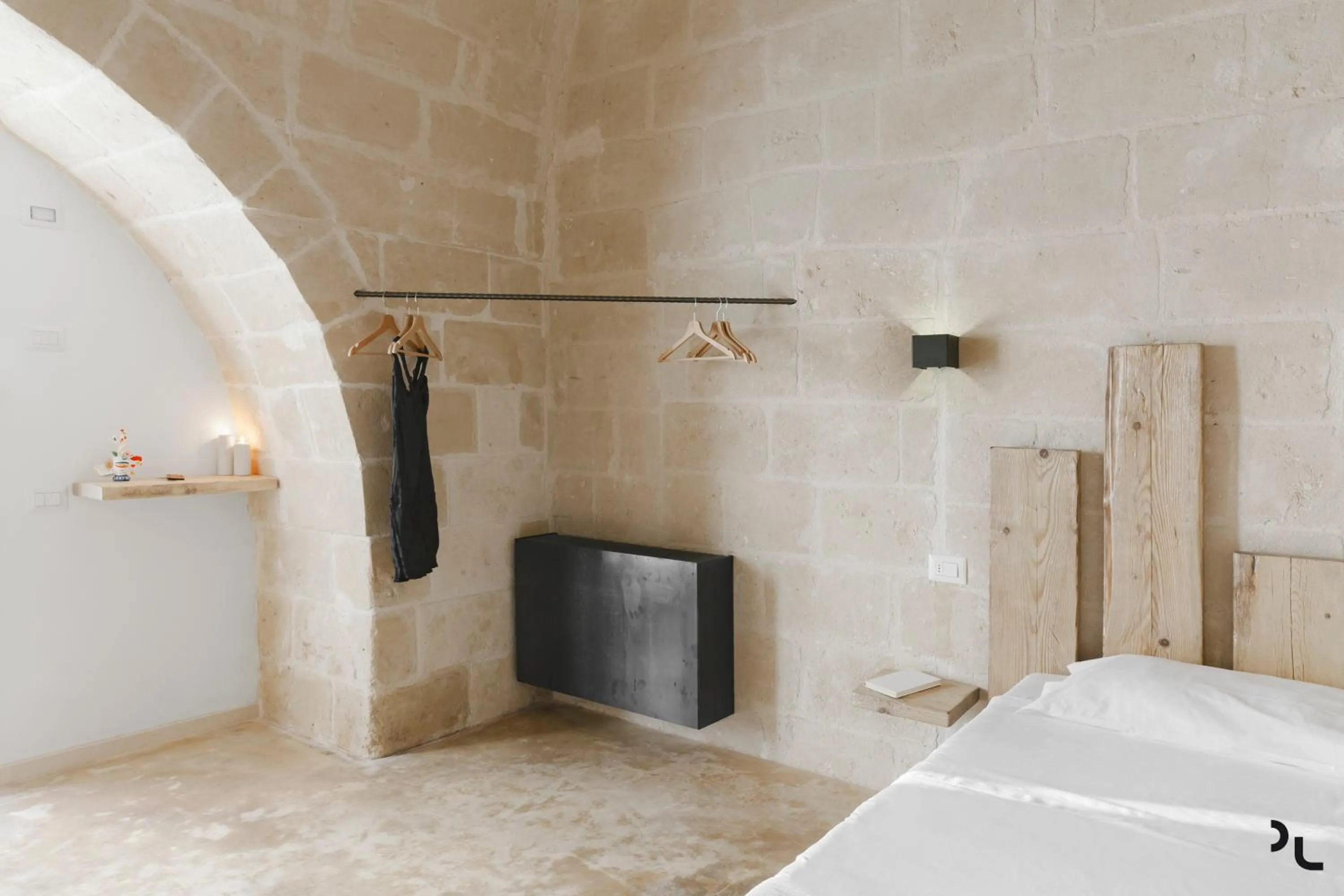 Photo of the whole room, Bed in Hydria Rooms