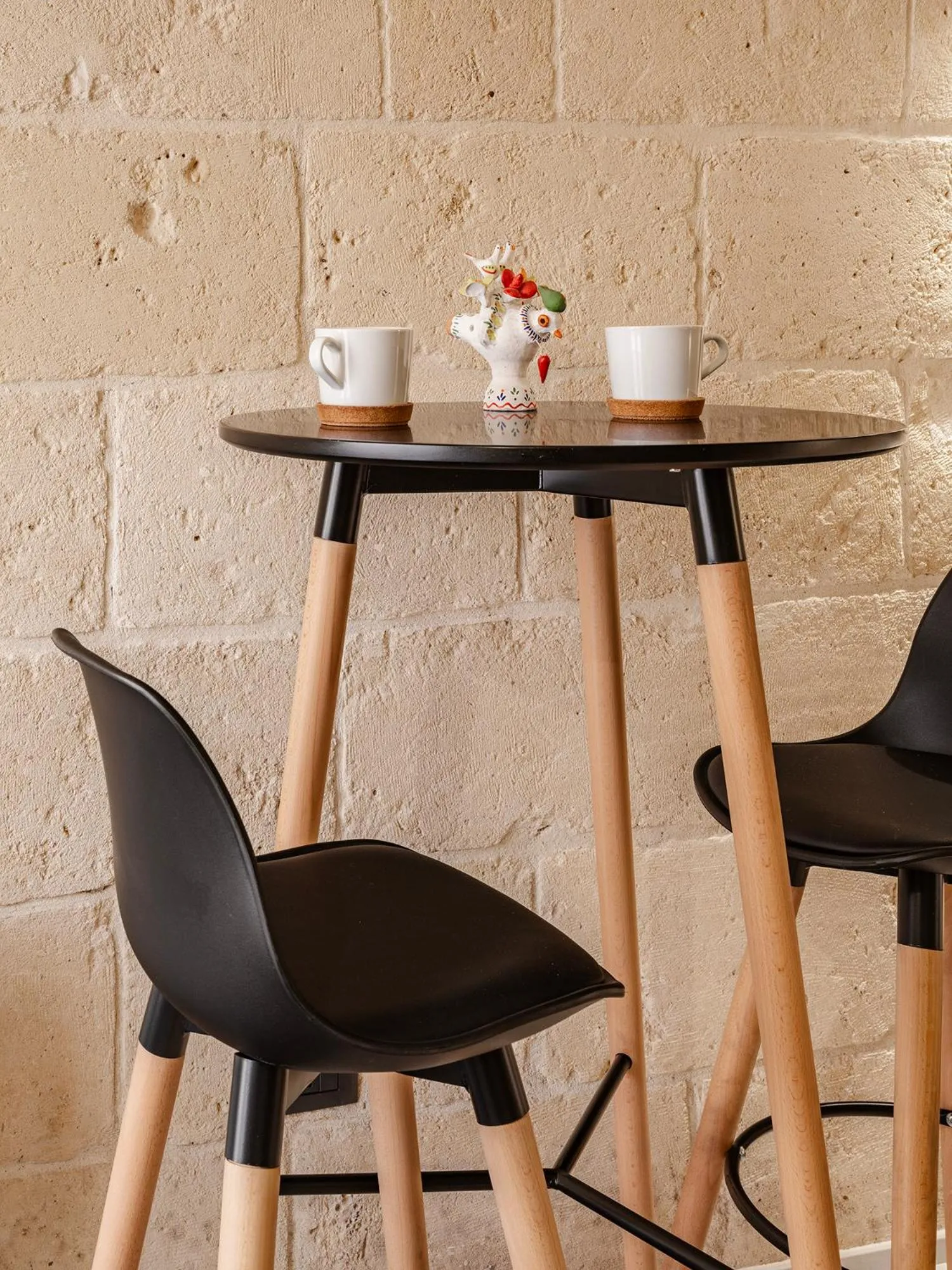 hair dresser in Hydria Rooms