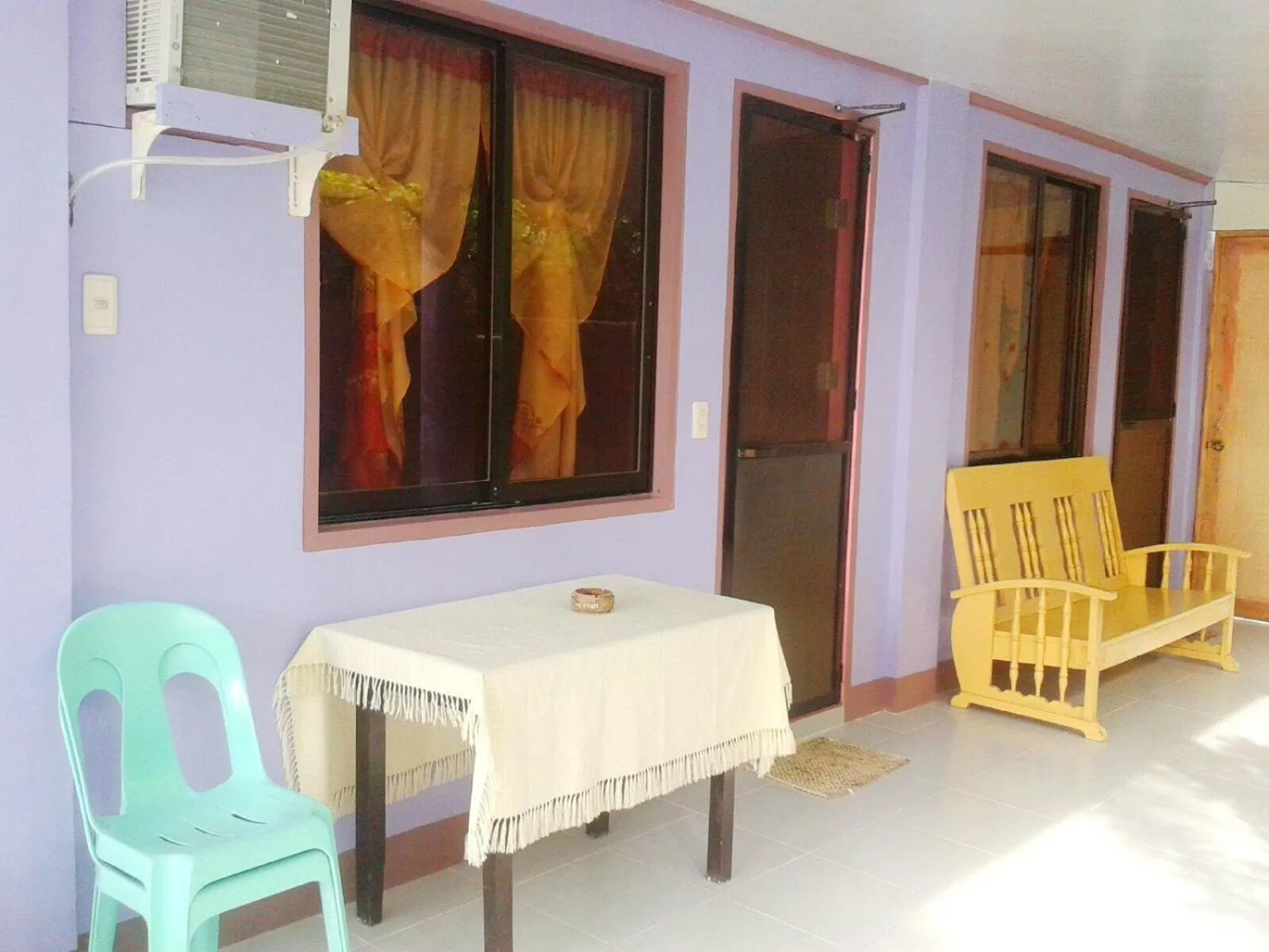Patio in Pabua's Cottages