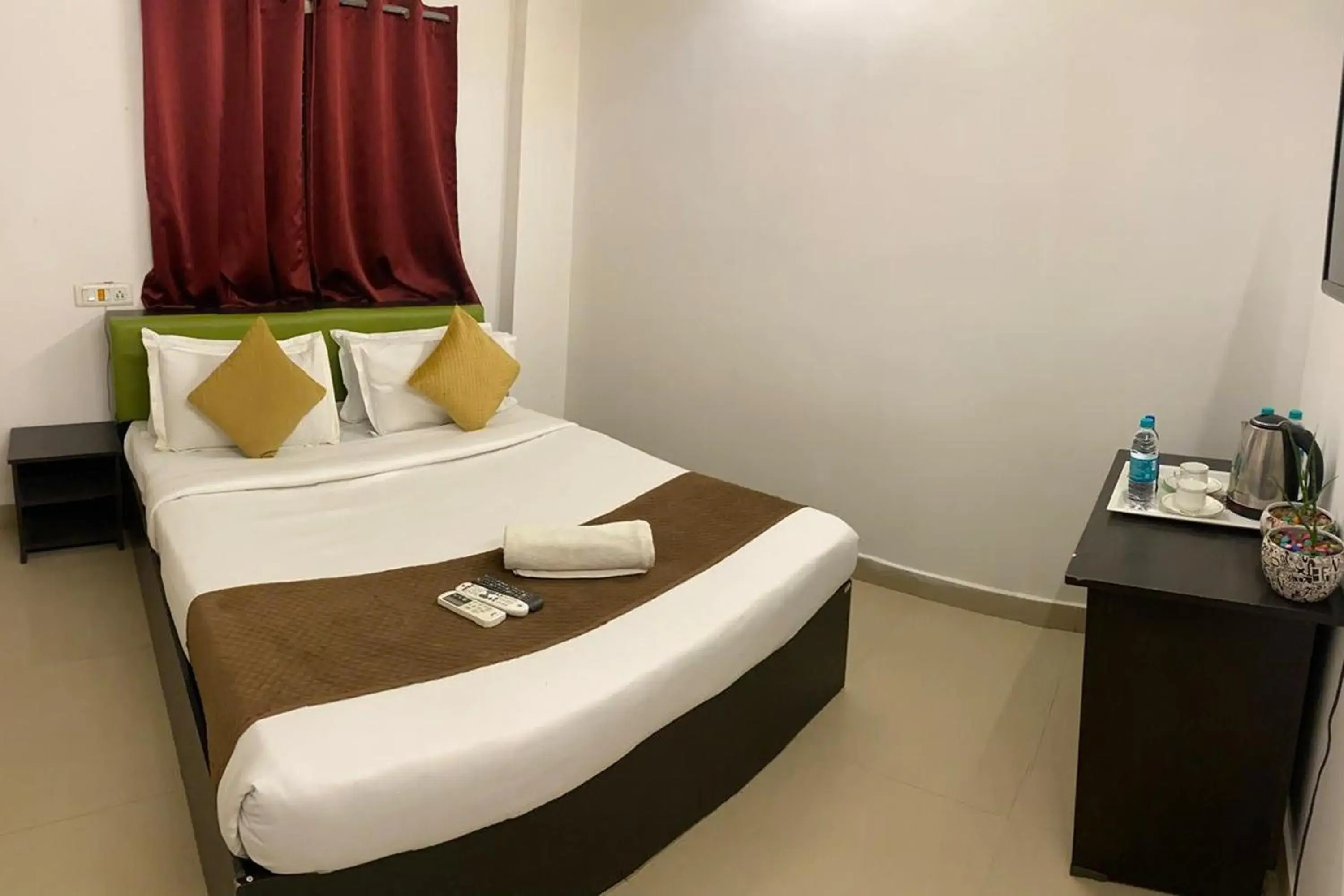 Standard Queen Room in Fortune Heights Standard Queen Room in Fortune Heights