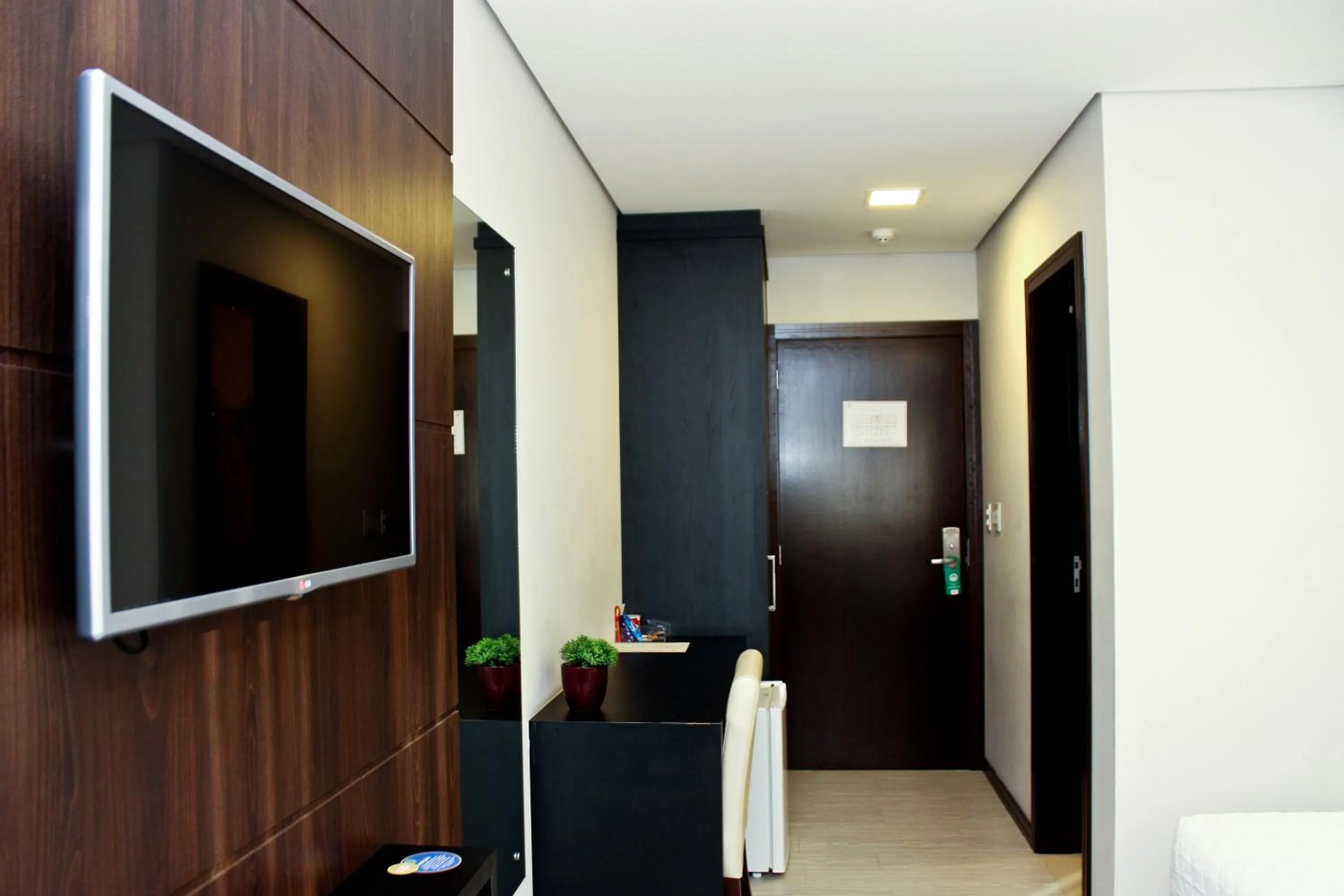 Decorative detail in Blue Hill Hotel