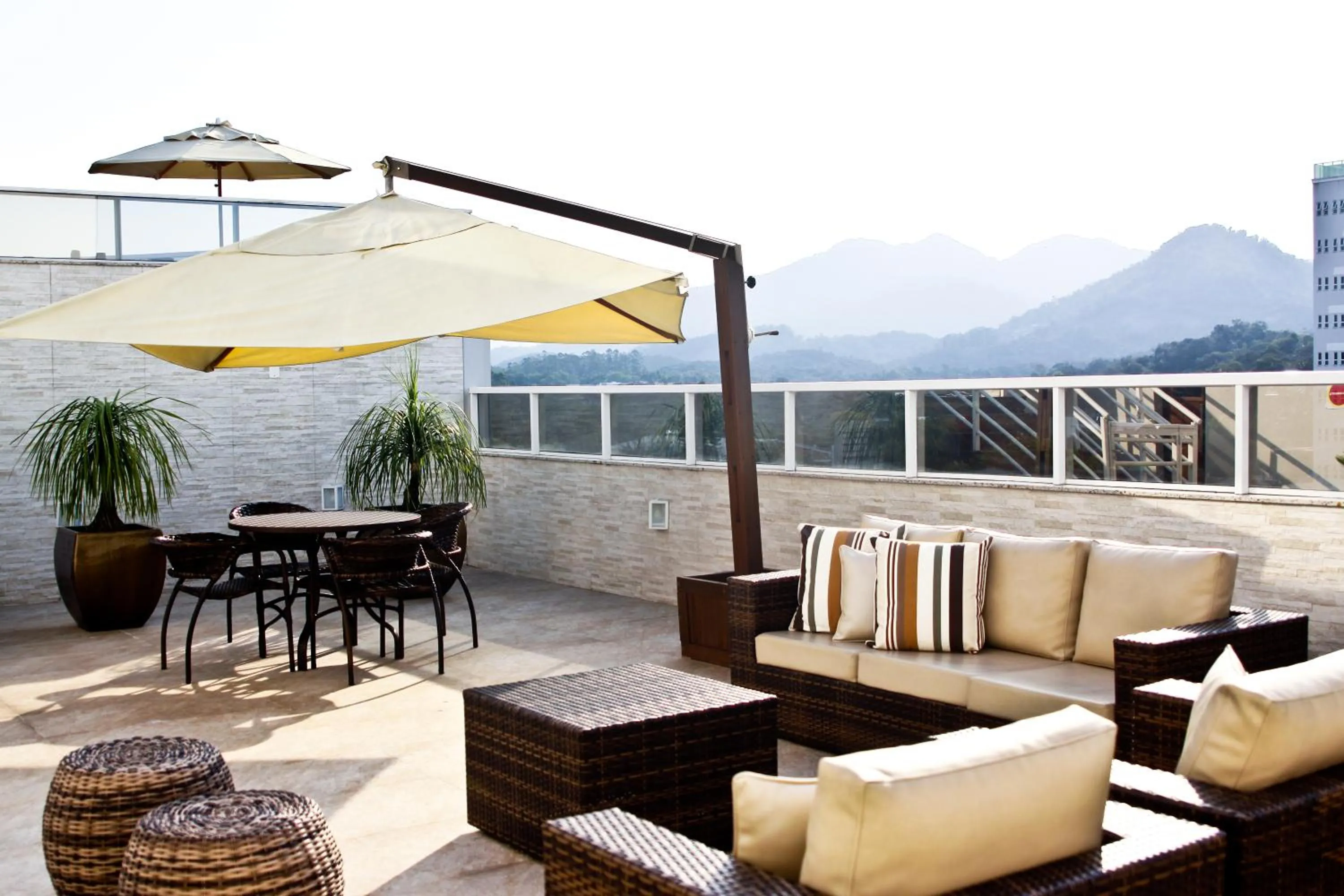 Solarium in Blue Hill Hotel