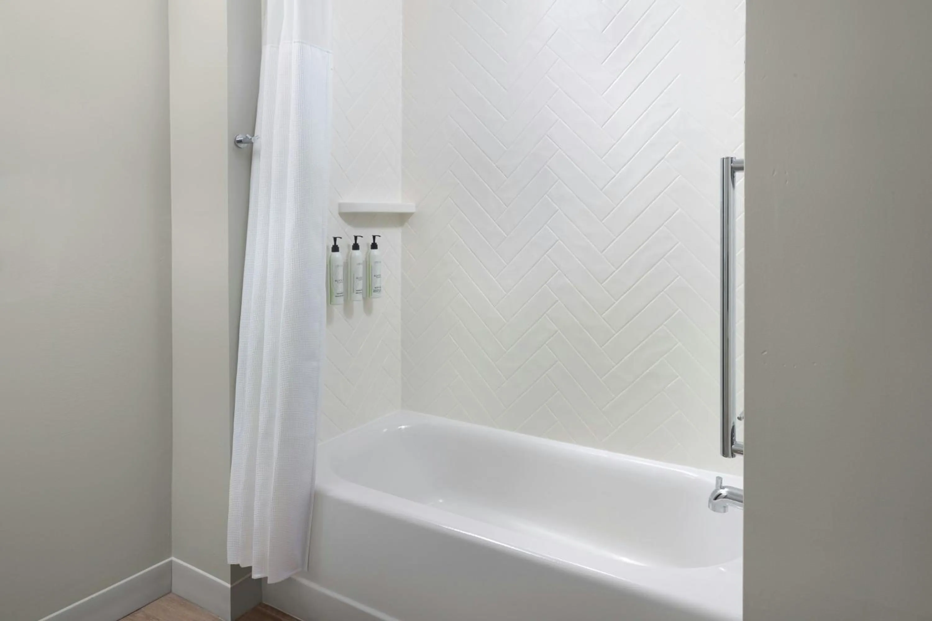 Bathroom in TownePlace Suites by Marriott Locust Grove