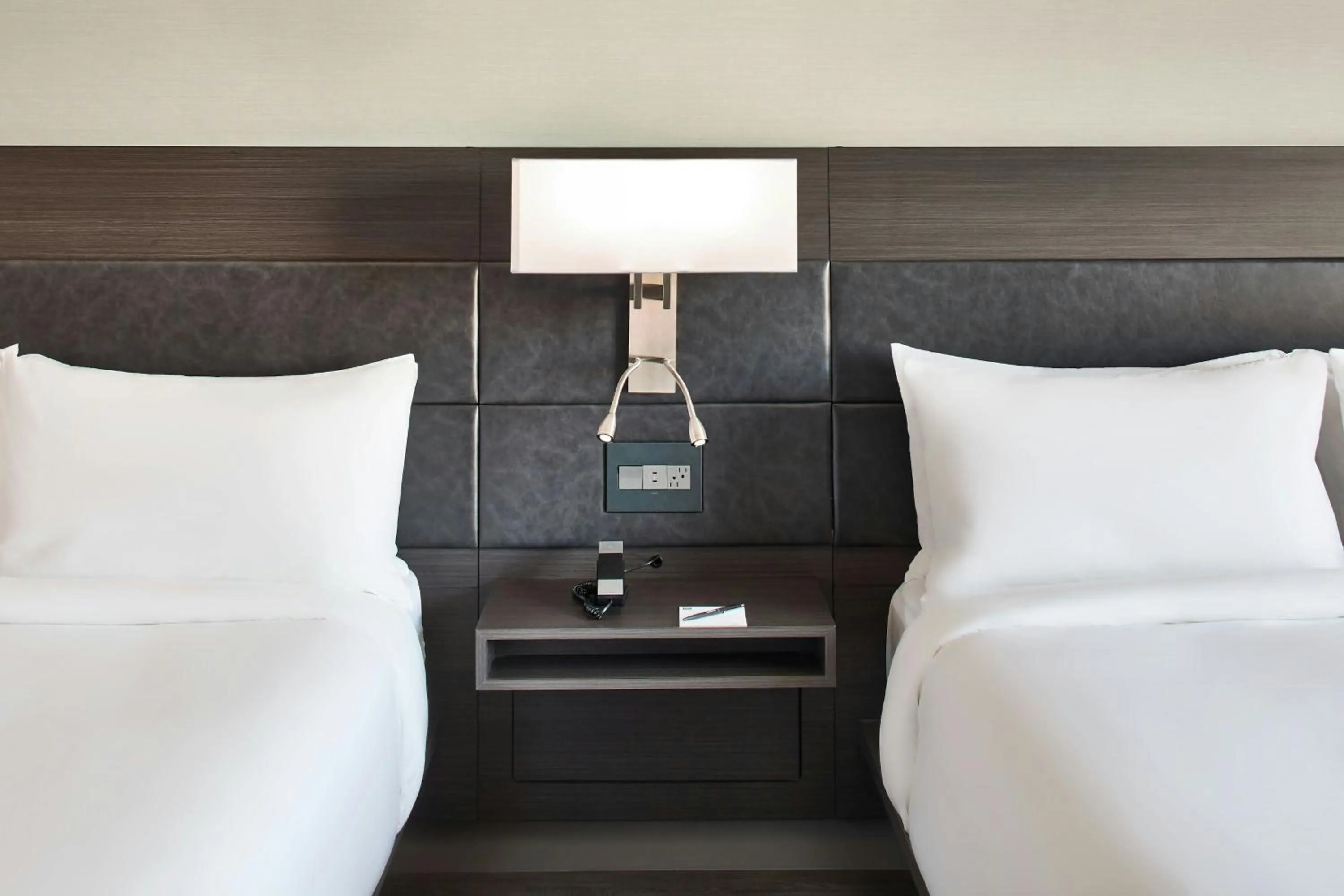 Photo of the whole room, Bed in AC Hotel by Marriott Auburn