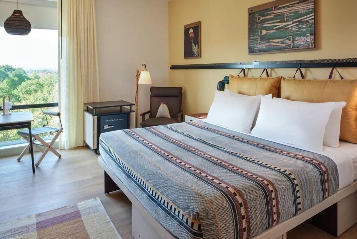 Bed in Moxy Fayetteville