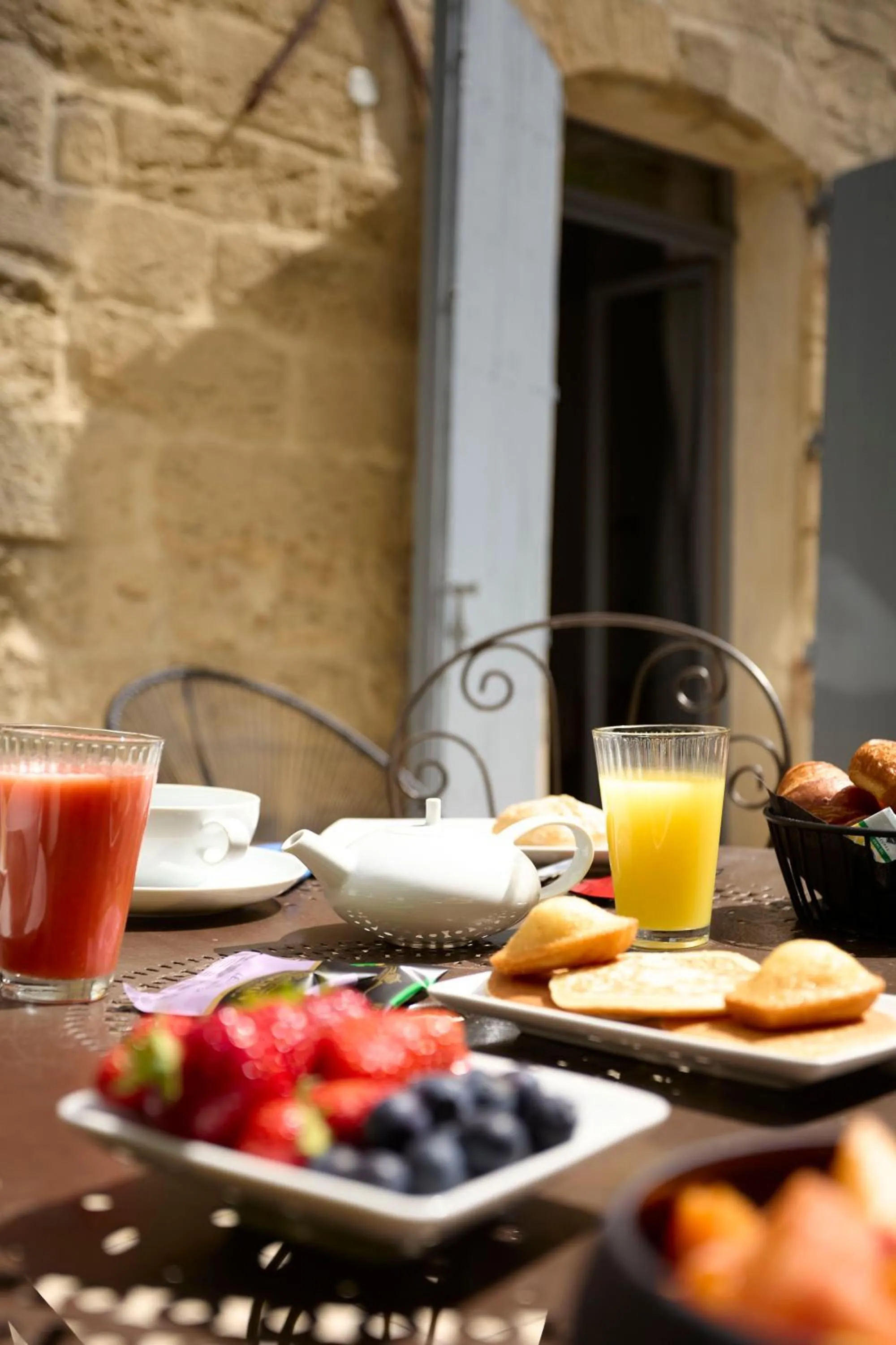 Patio in Boutique Hôtel Entraigues