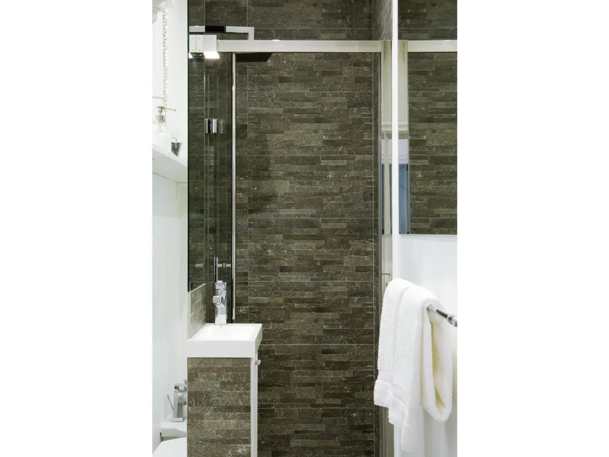 Bathroom in B&B Albaro