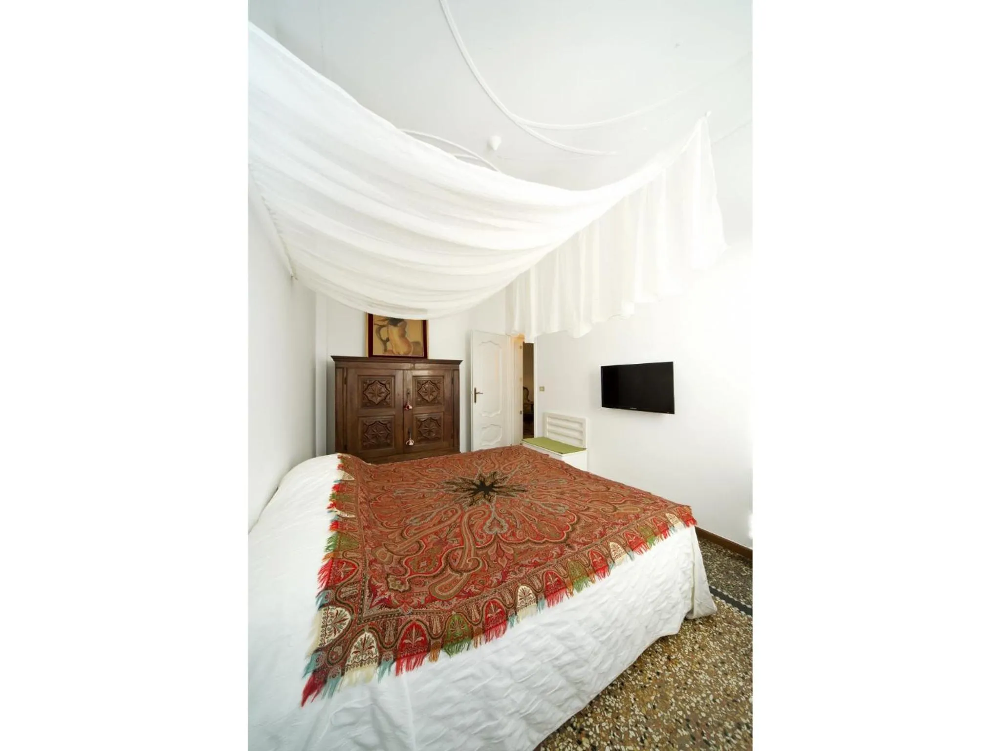 Photo of the whole room in B&B Albaro