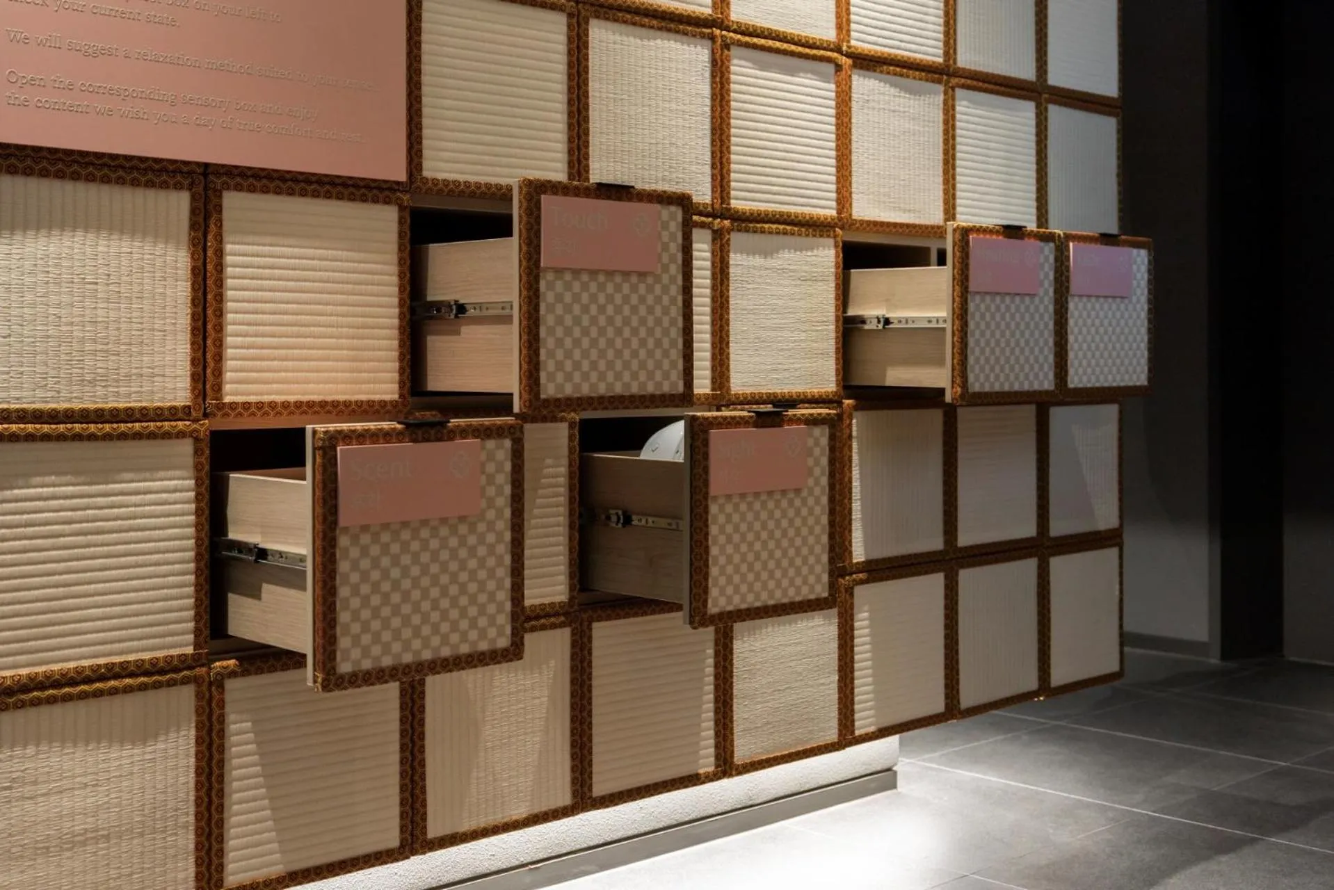 Lobby or reception in Sowon Ryokan and Hotel by Aank Sangbong