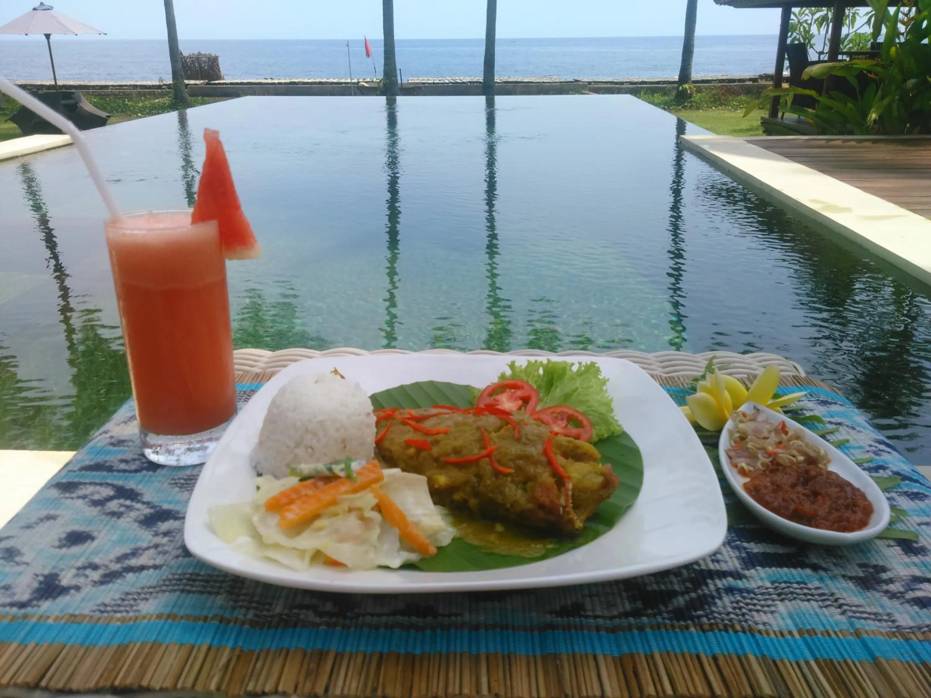 Food and drinks in The Amrita - Salt Farm Villas