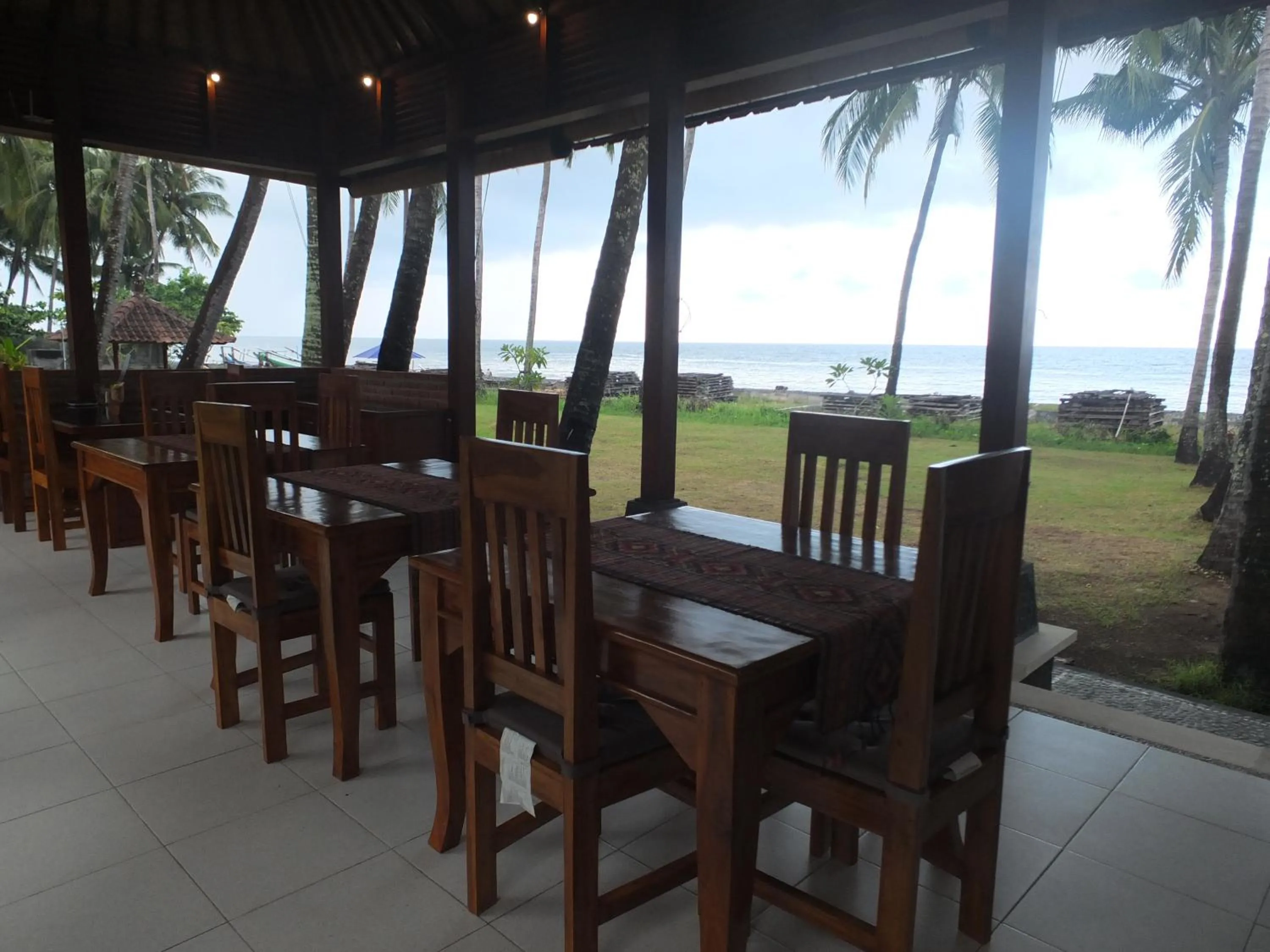 Restaurant/places to eat in The Amrita - Salt Farm Villas