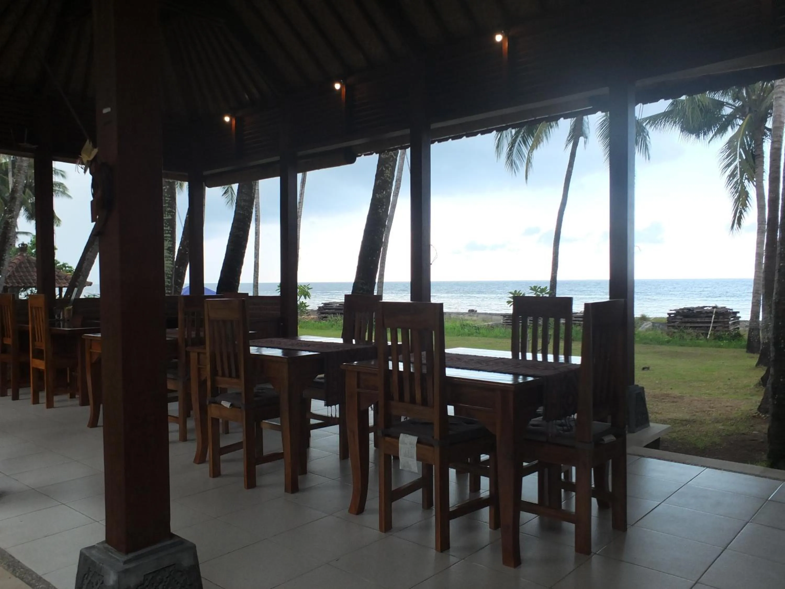 Restaurant/places to eat in The Amrita - Salt Farm Villas