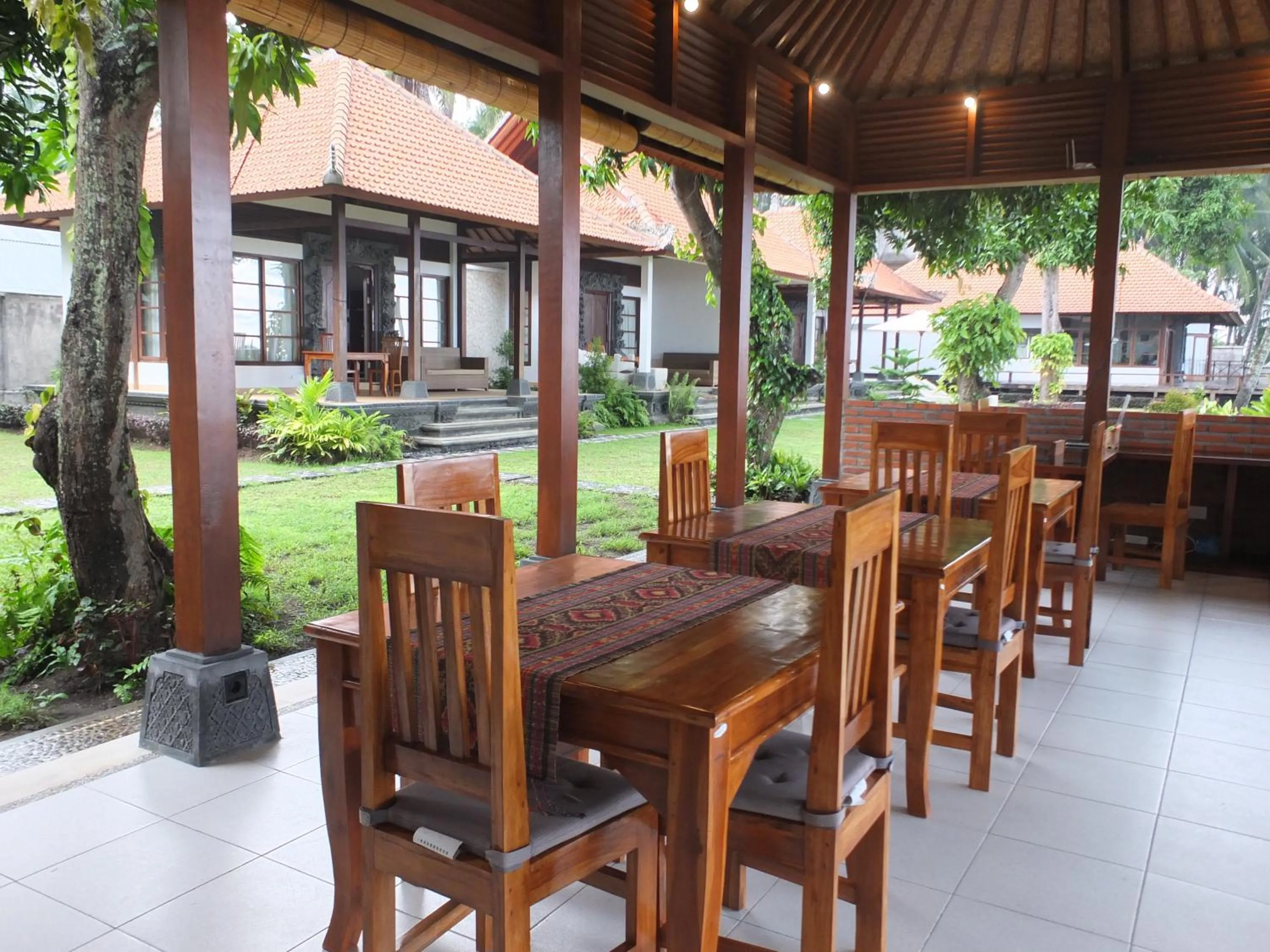 Restaurant/places to eat in The Amrita - Salt Farm Villas