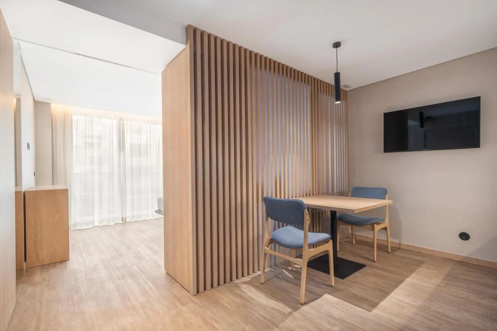 Dining area in Moov Apartments Boavista