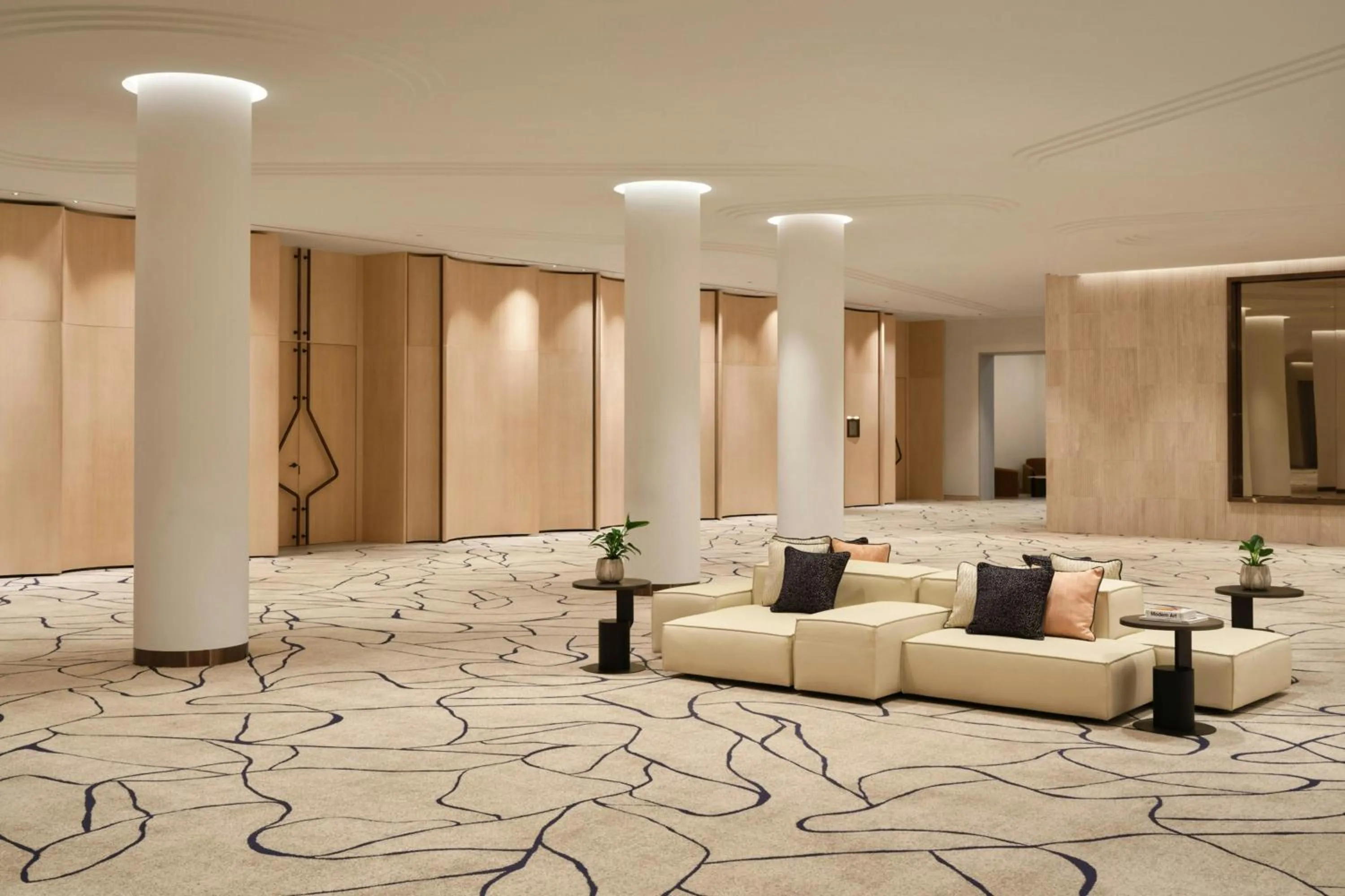 Meeting/conference room in Hotel Arts Barcelona