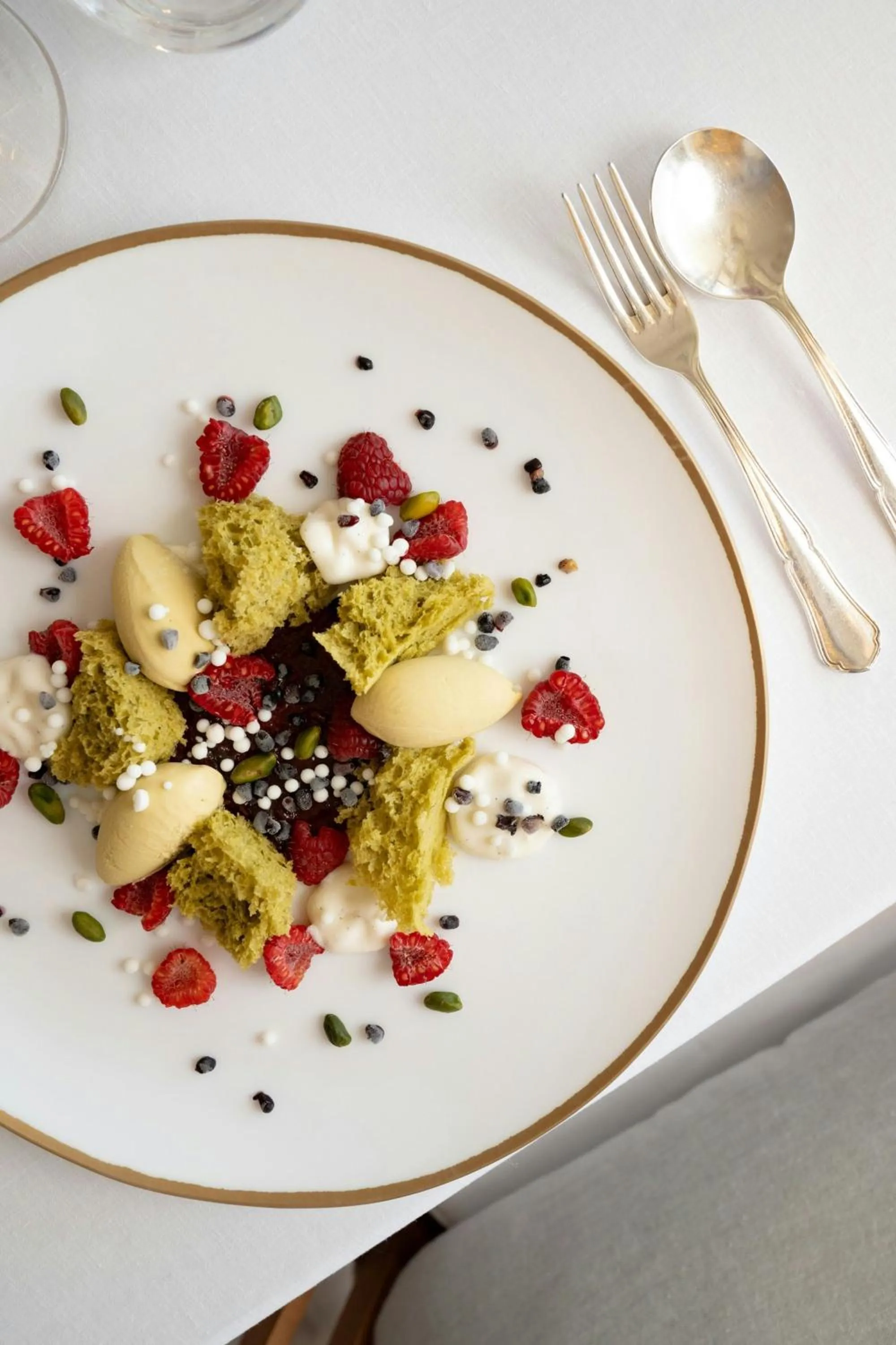 Restaurant/places to eat in Hotel Arts Barcelona