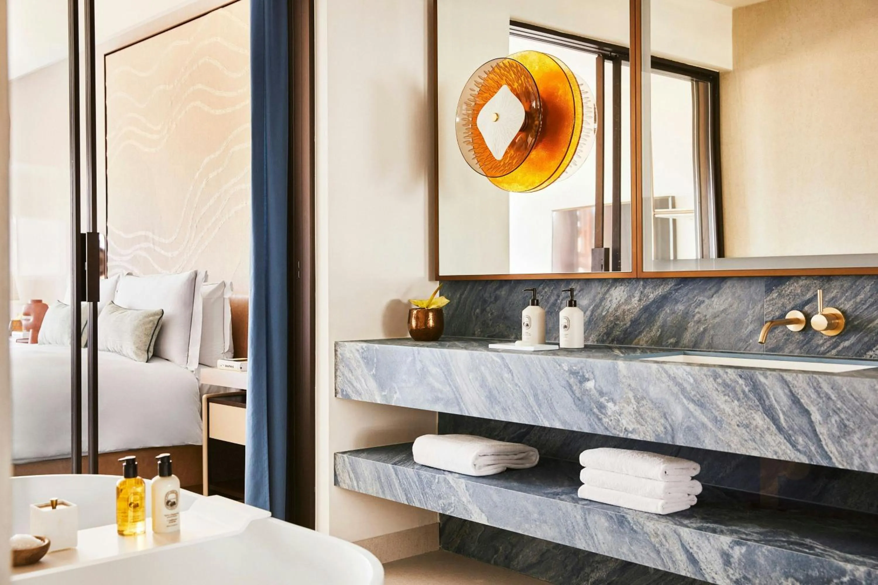 Bathroom in Hotel Arts Barcelona