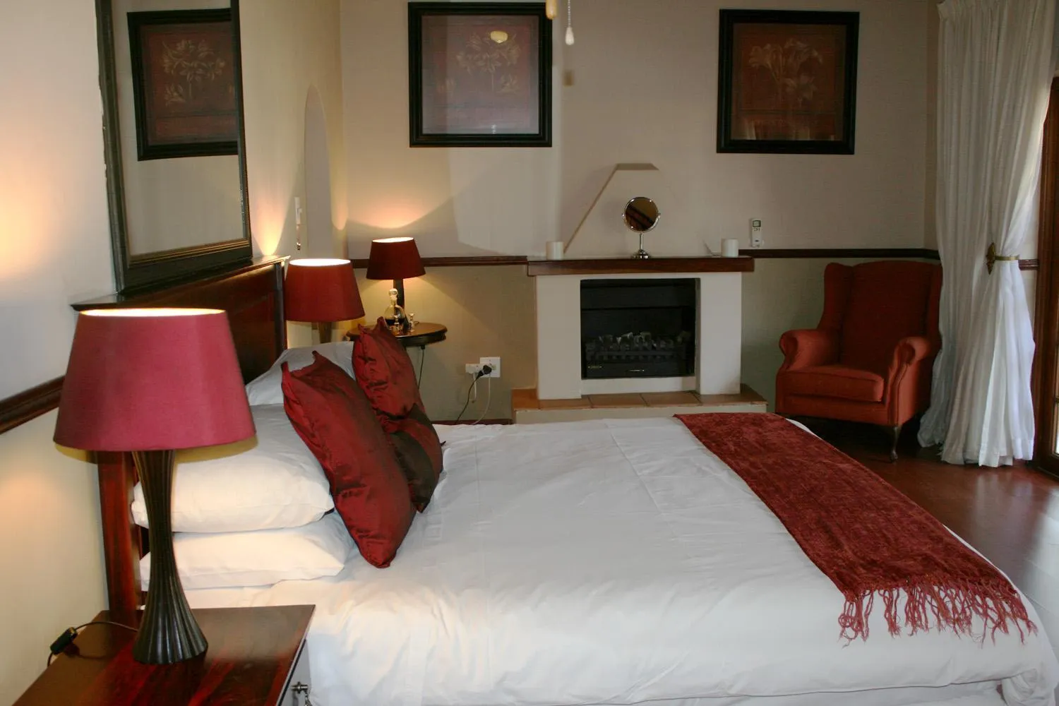 Bathroom, Bed in Monchique Boutique Guest House