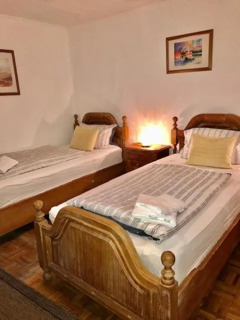 Bed in Thüringer Hof