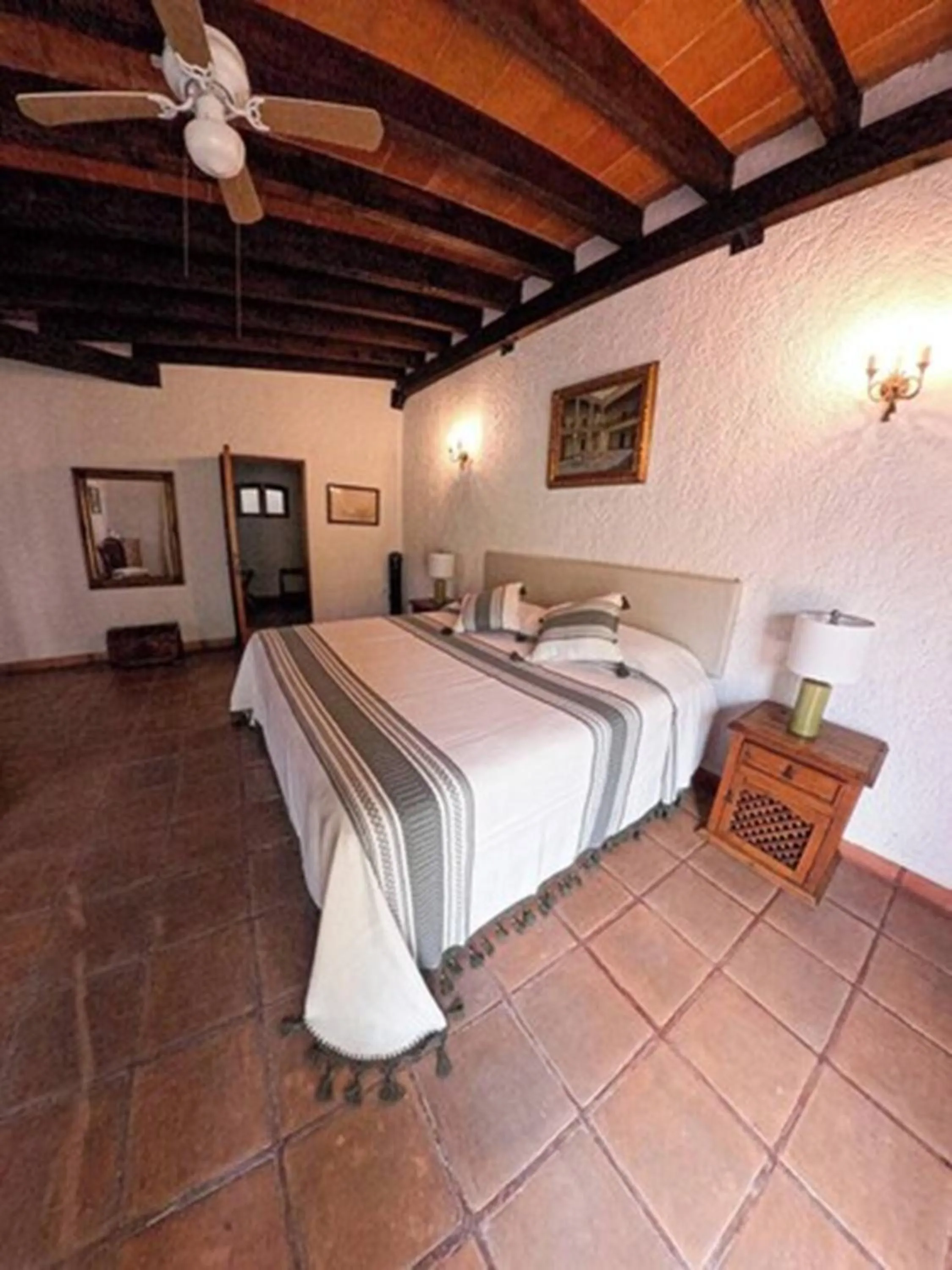 Photo of the whole room, Bed in Avicena Hotel Boutique