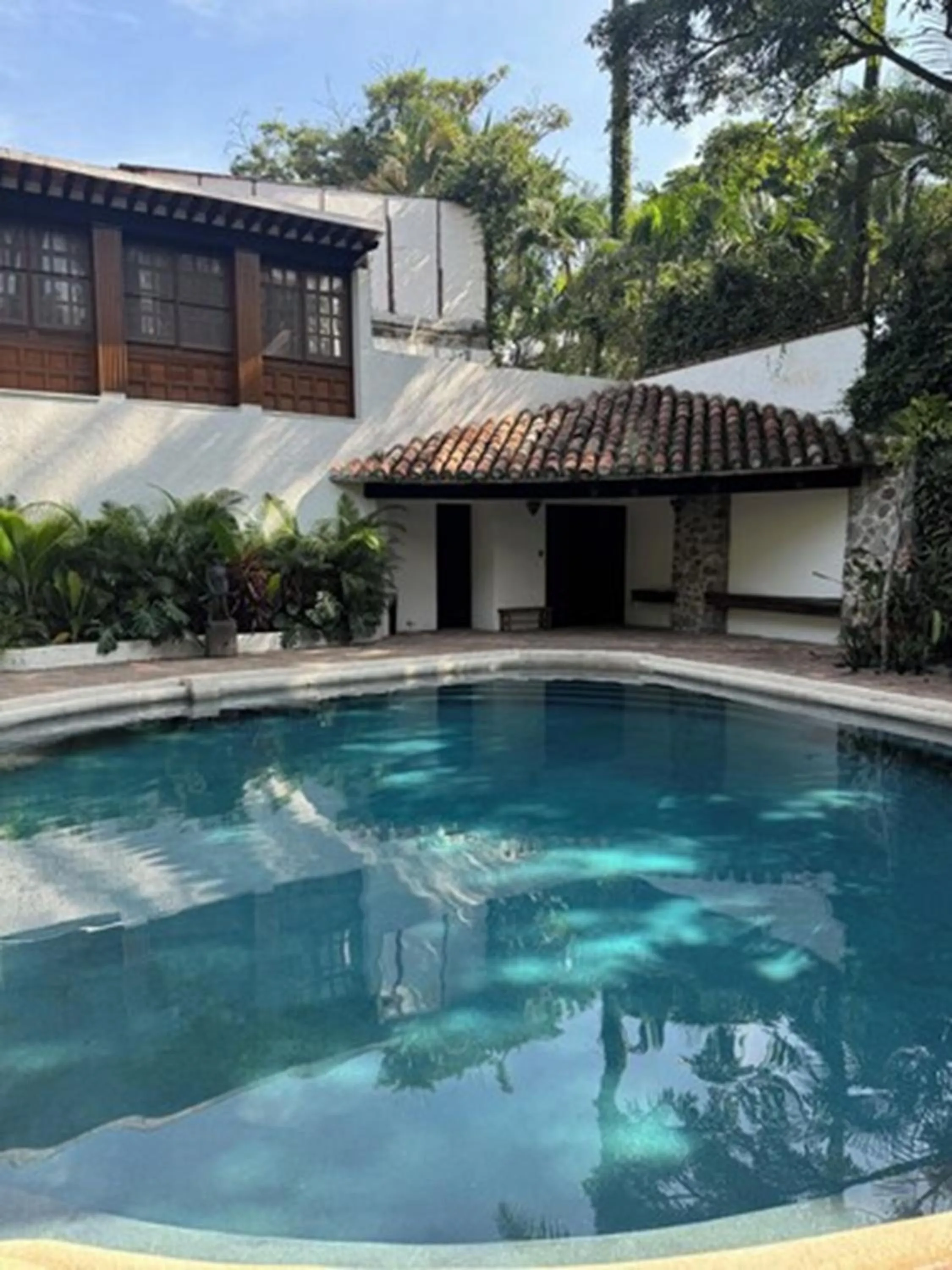 Swimming pool in Avicena Hotel Boutique