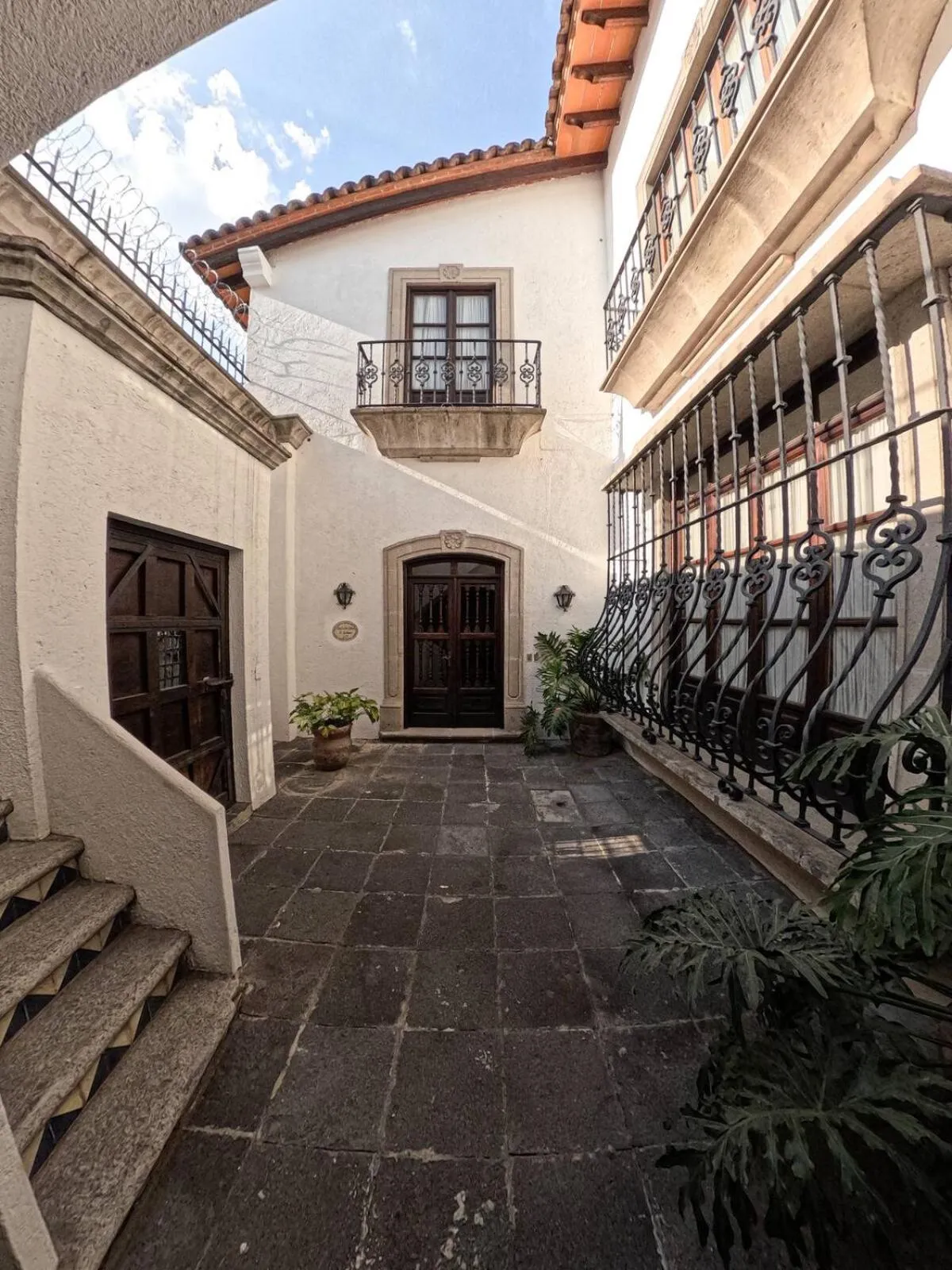 Inner courtyard view in Avicena Hotel Boutique