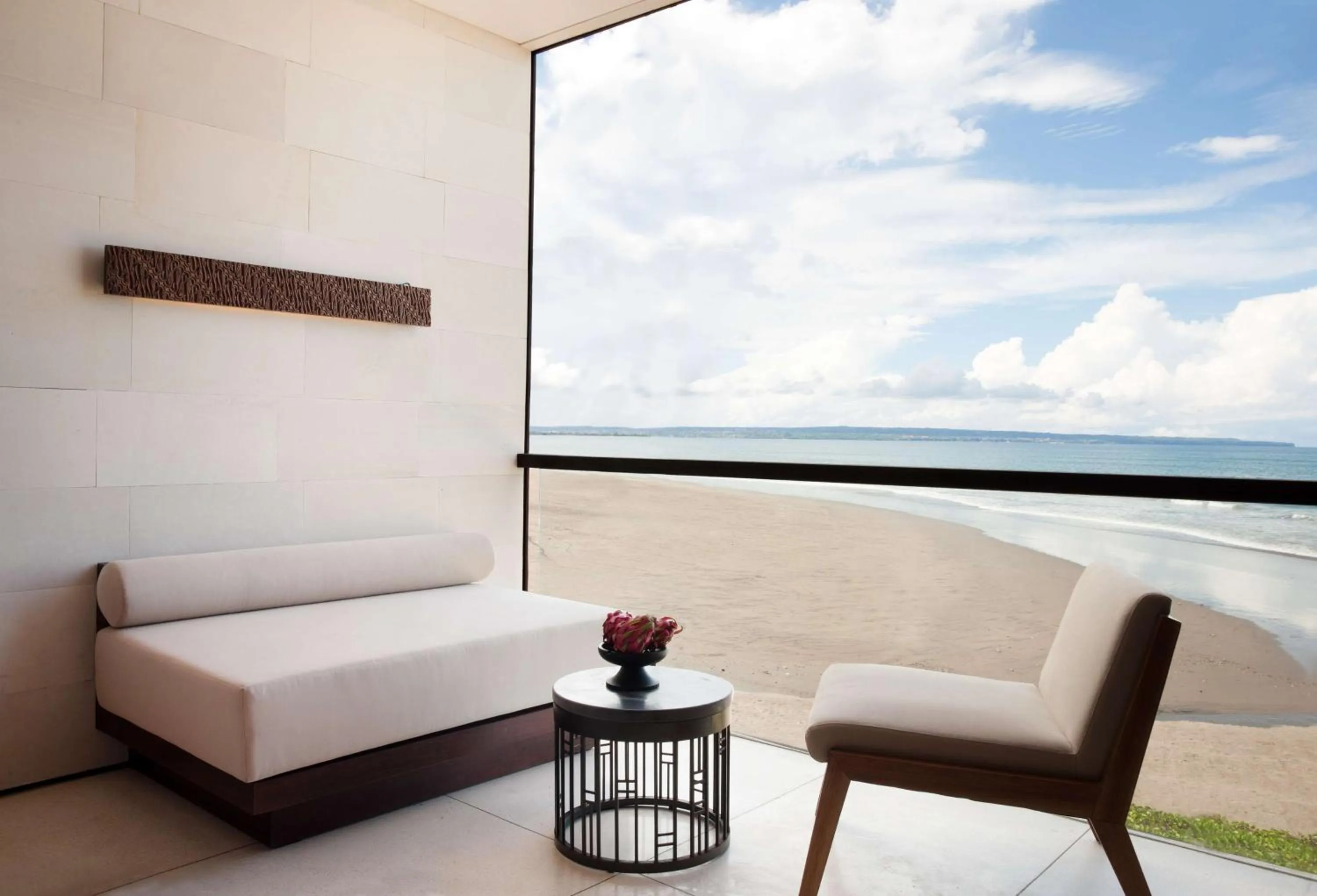 Photo of the whole room in Alila Seminyak