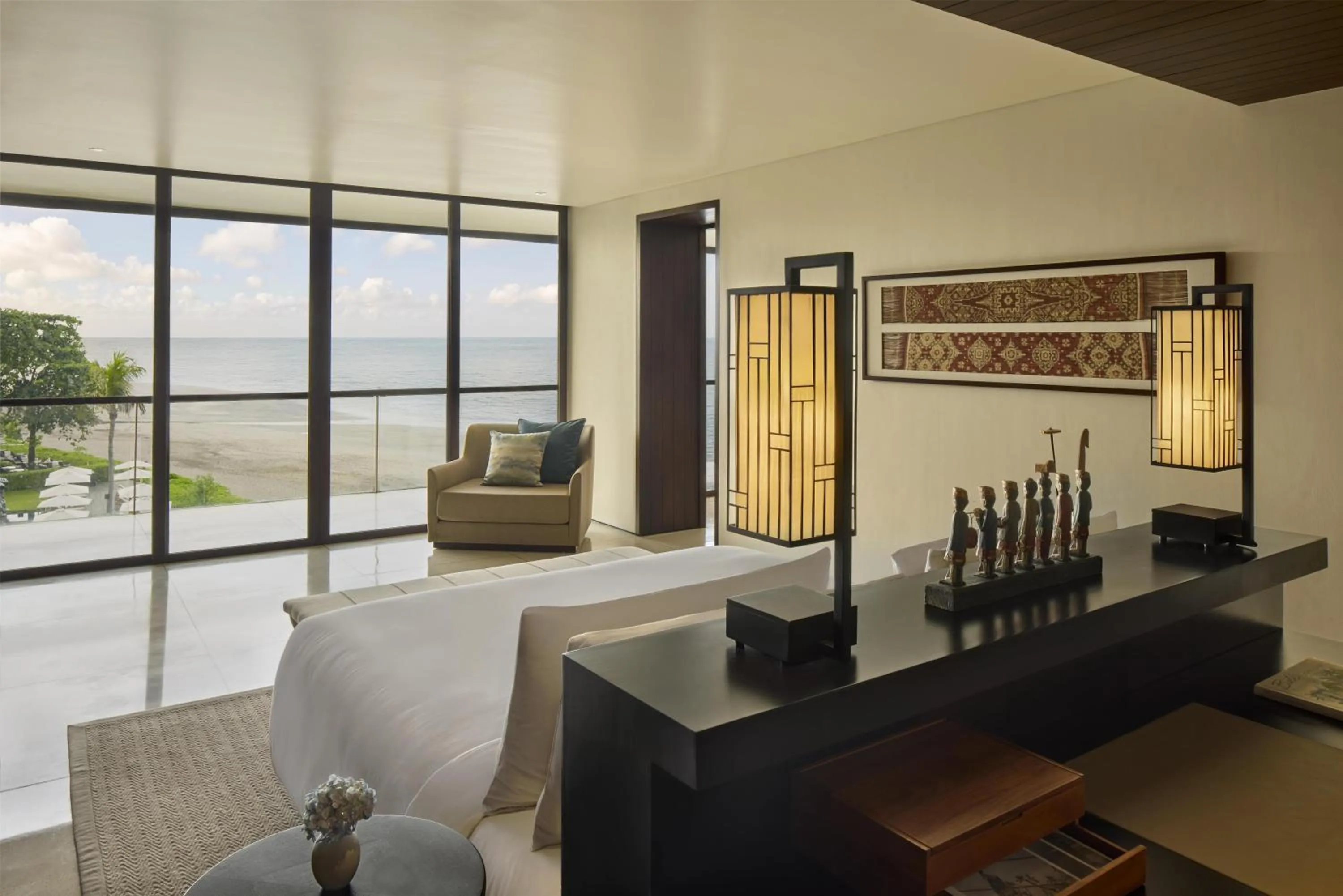 Photo of the whole room in Alila Seminyak