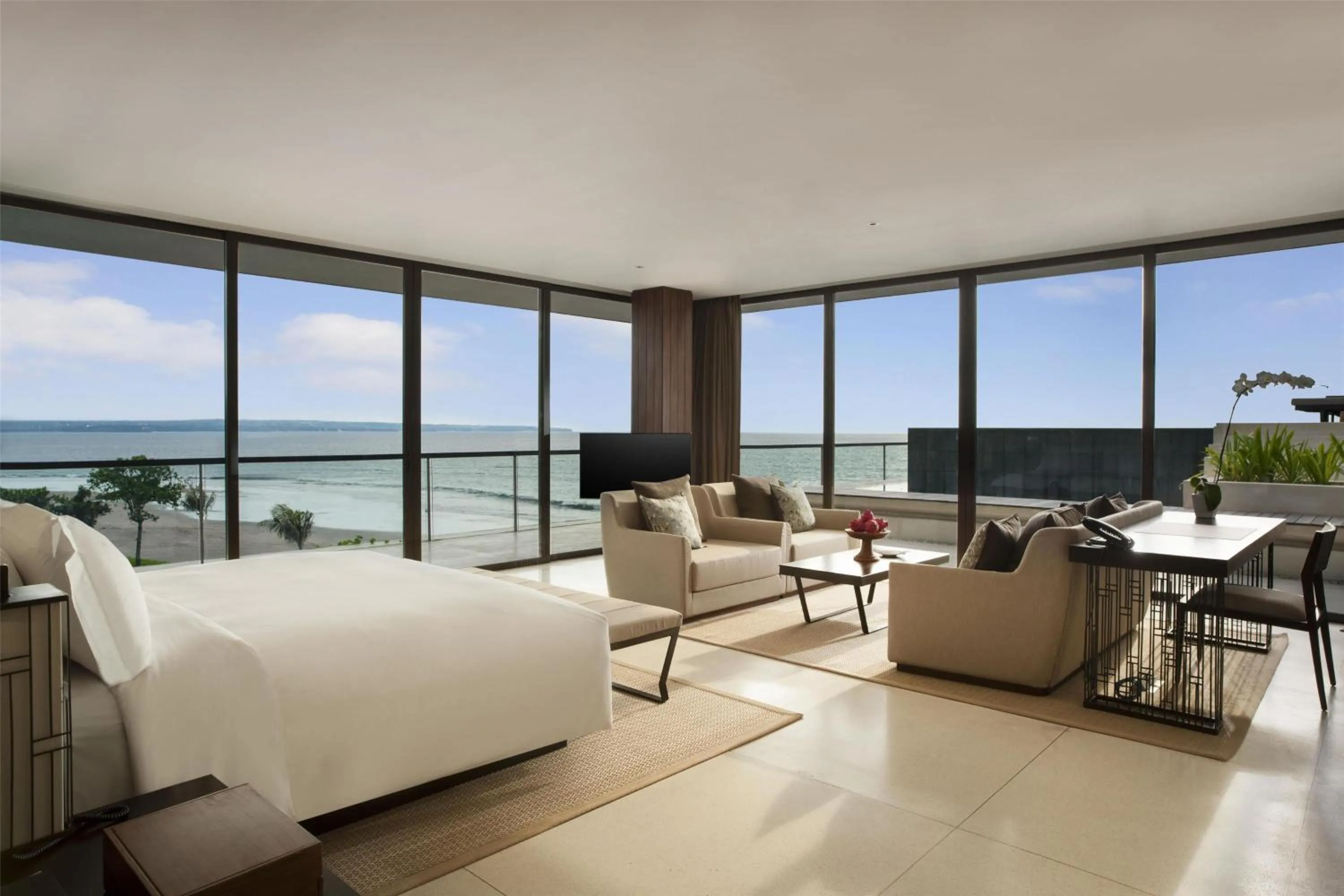 Photo of the whole room in Alila Seminyak