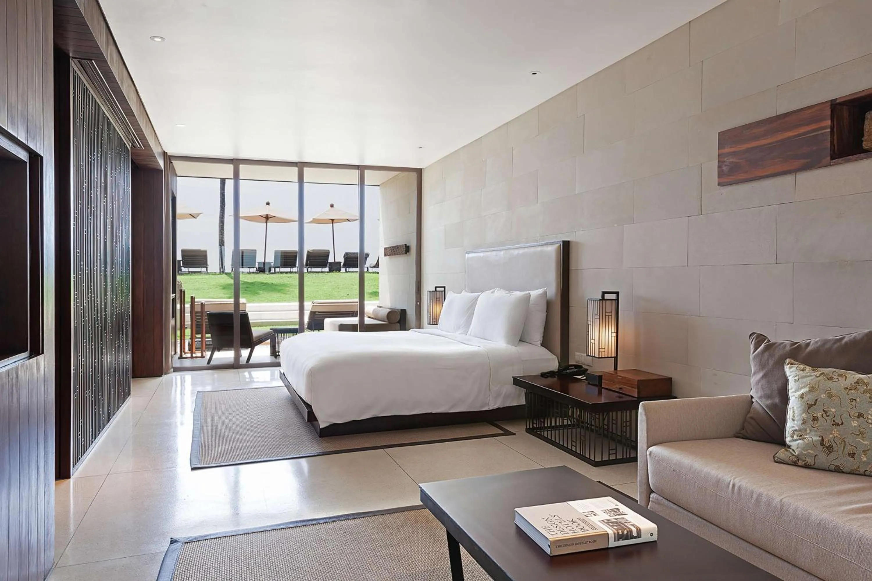 Photo of the whole room, Bed in Alila Seminyak