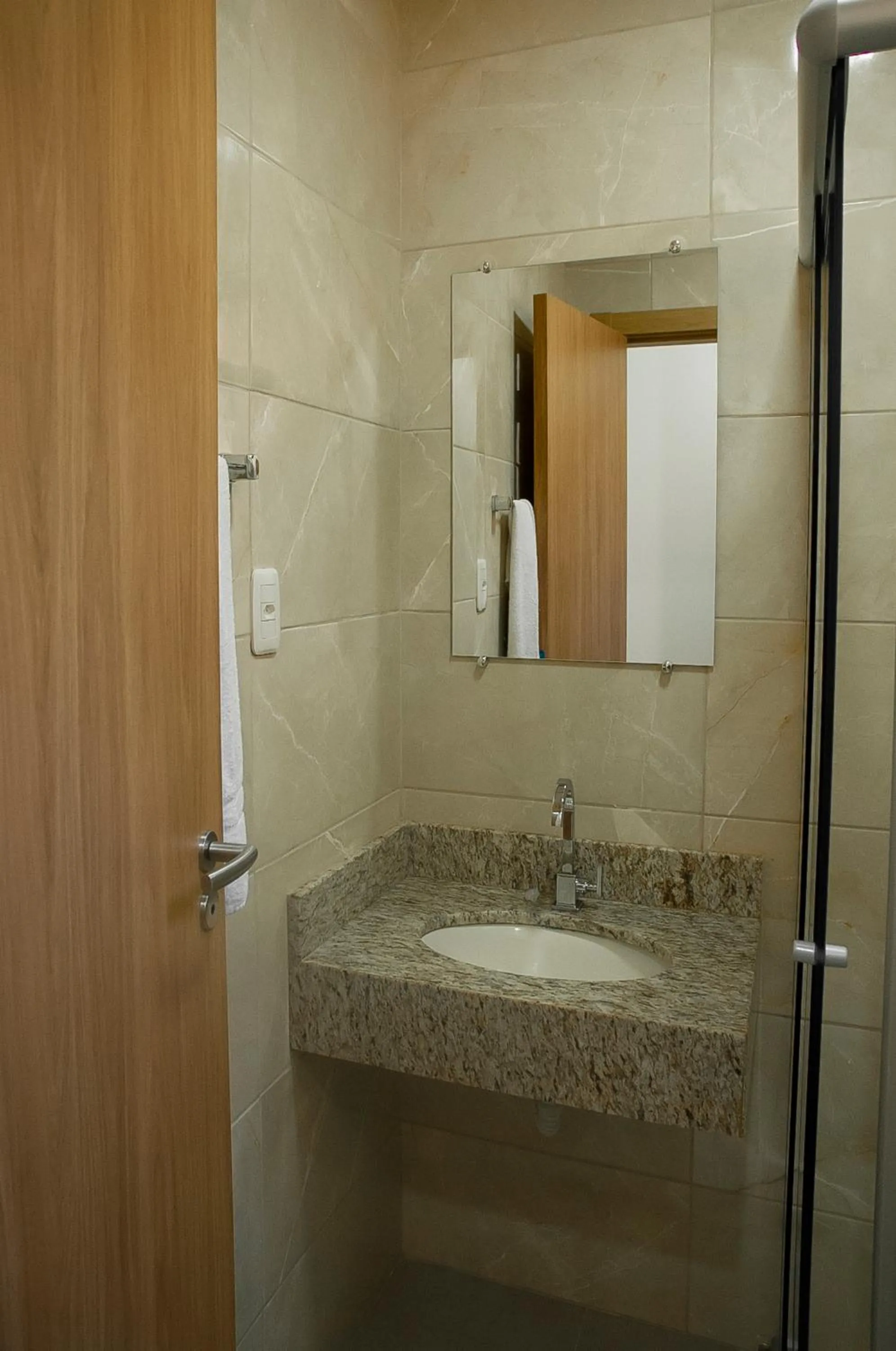 Bathroom in Marechal Plaza Hotel