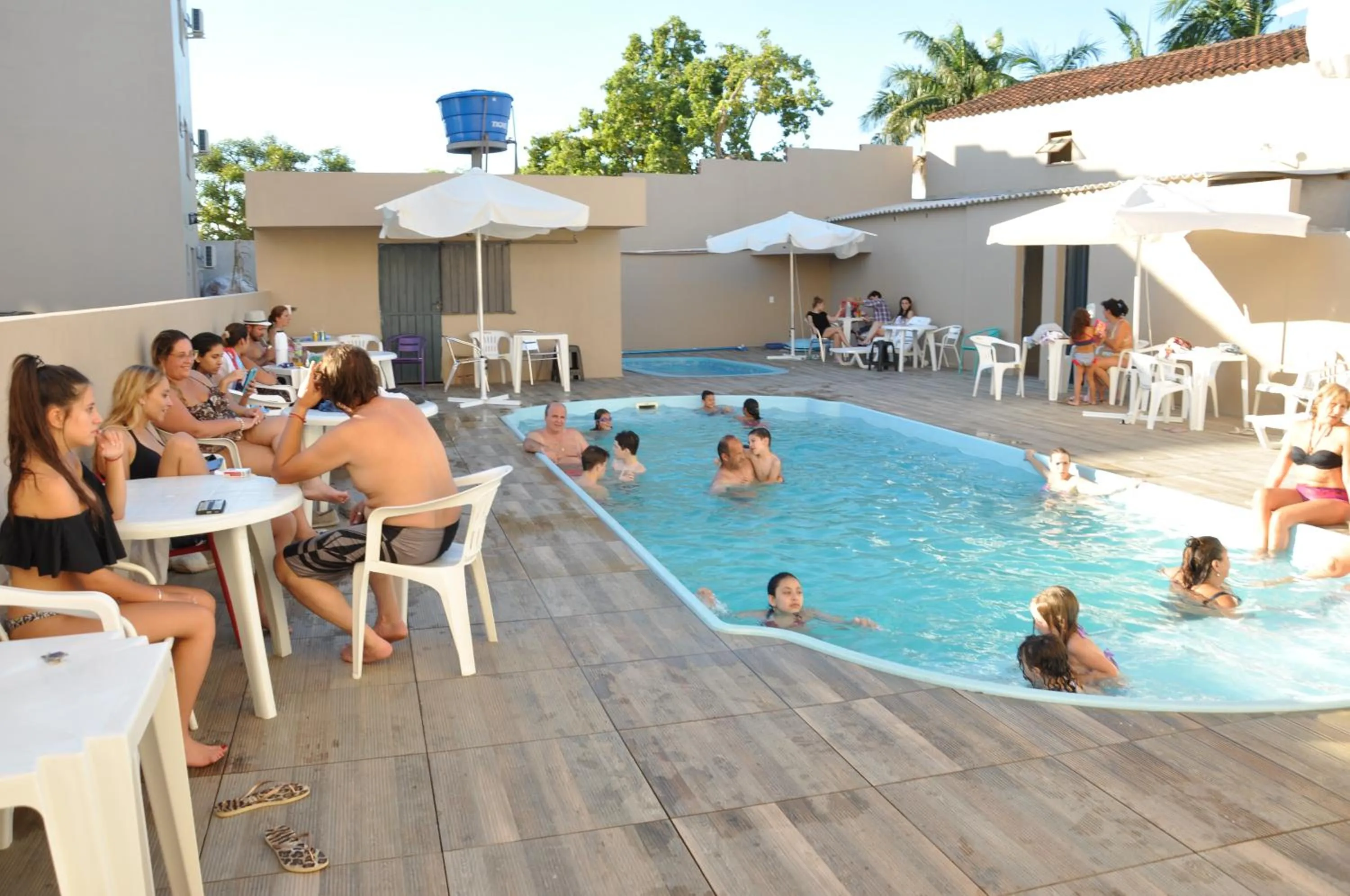 Swimming pool in Marechal Plaza Hotel