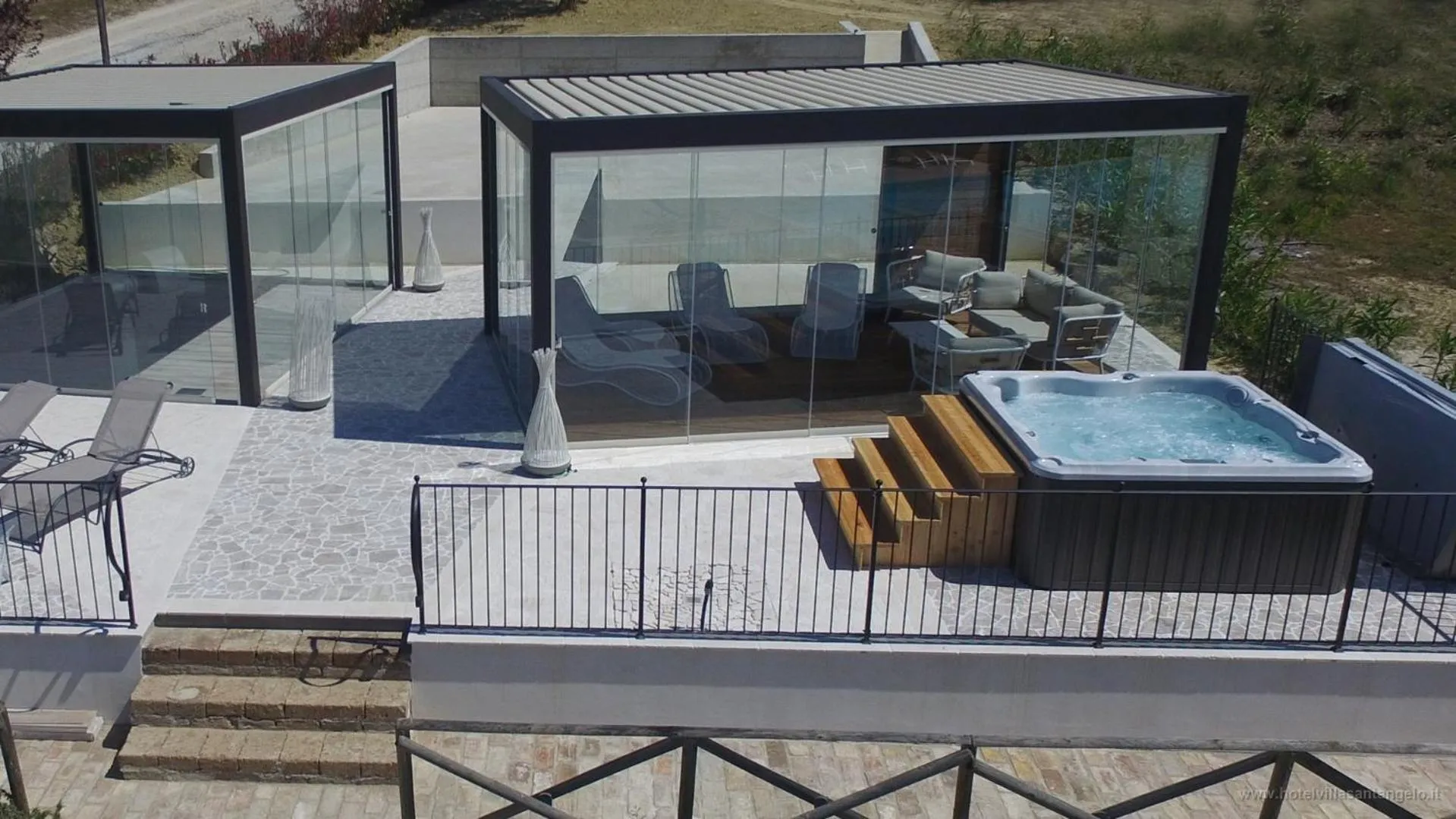 Hot Tub in Villa Sant'Angelo