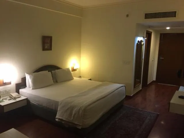 Photo of the whole room, Bed in Shiva Oasis Resort
