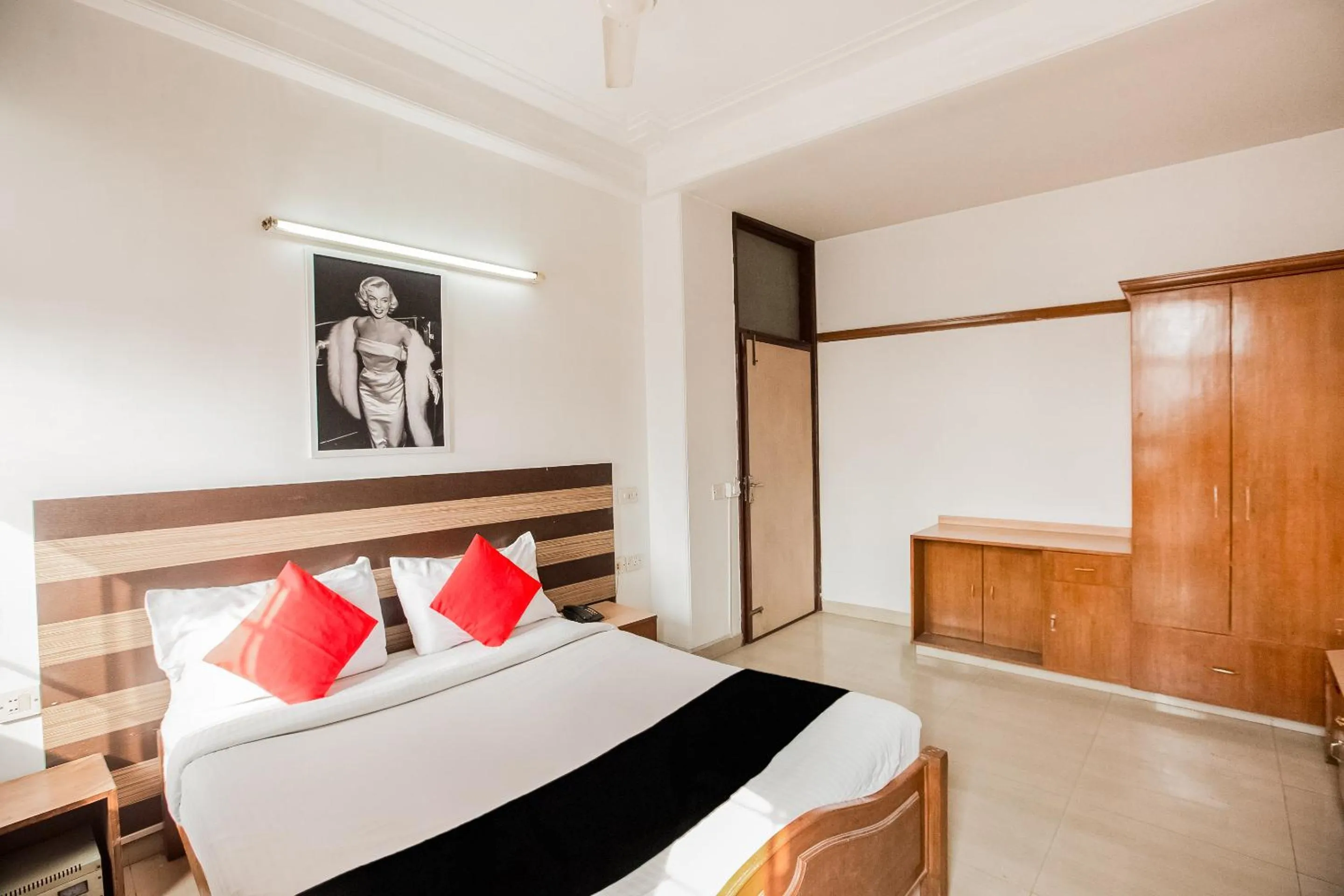 Bedroom, Bed in Townhouse Sunrise Villa