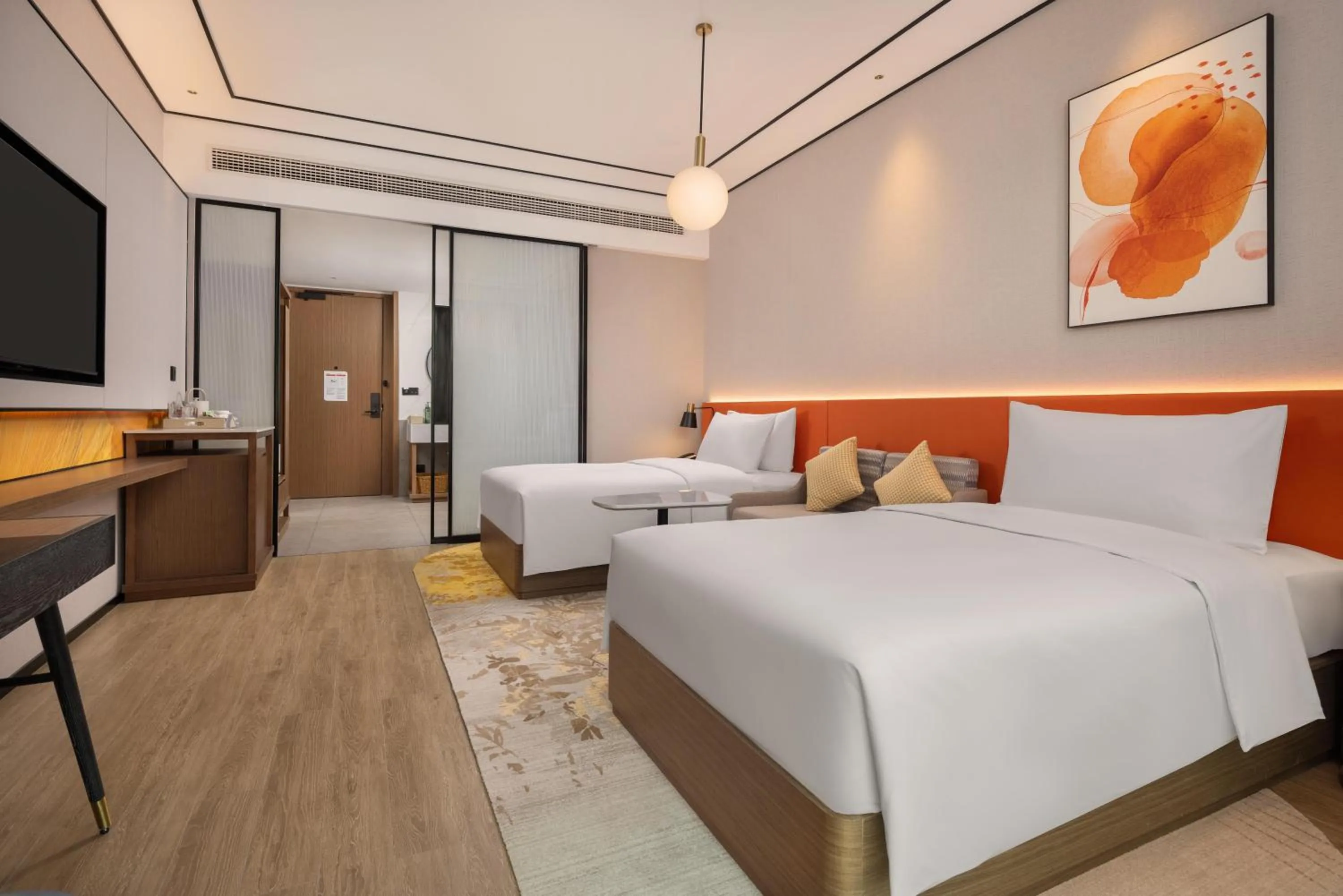 Bed in Hilton Garden Inn Hangzhou Grand Canal