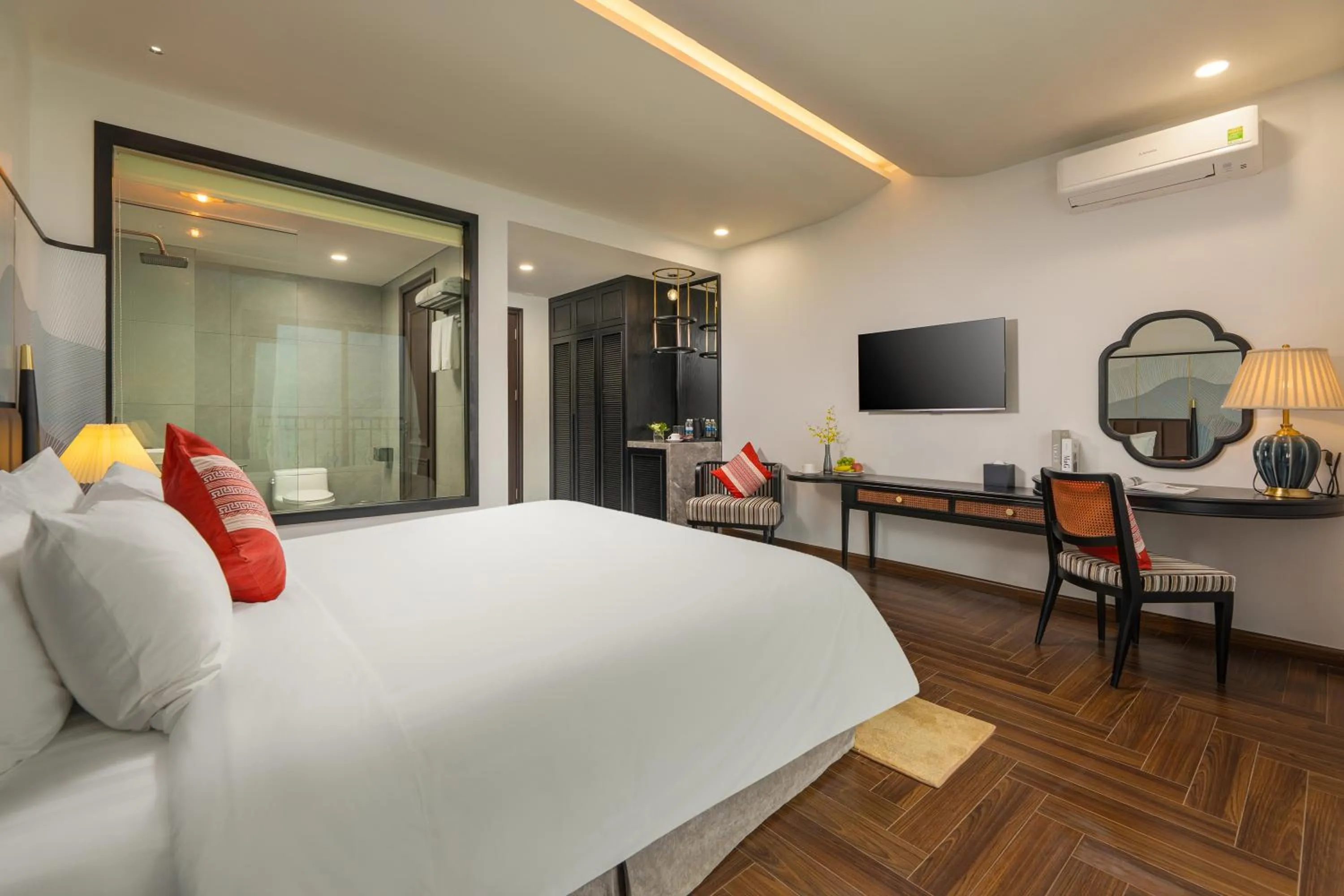 Bed in DeLaMont Sapa Hotel - Hill Serenity Retreat