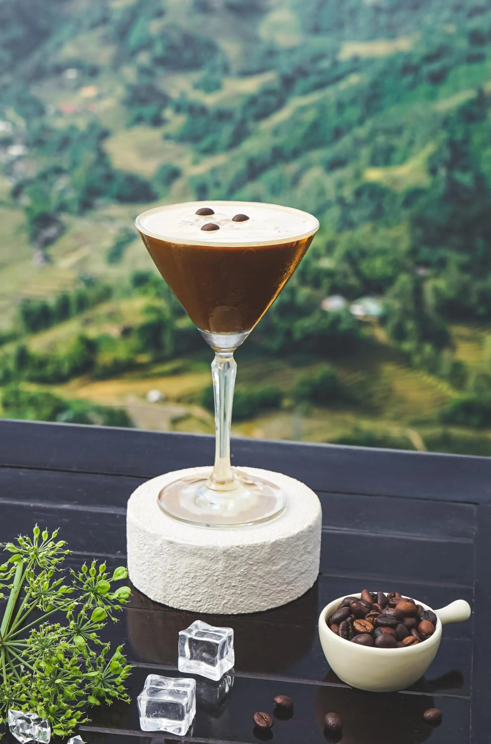 Drinks in DeLaMont Sapa Hotel - Hill Serenity Retreat