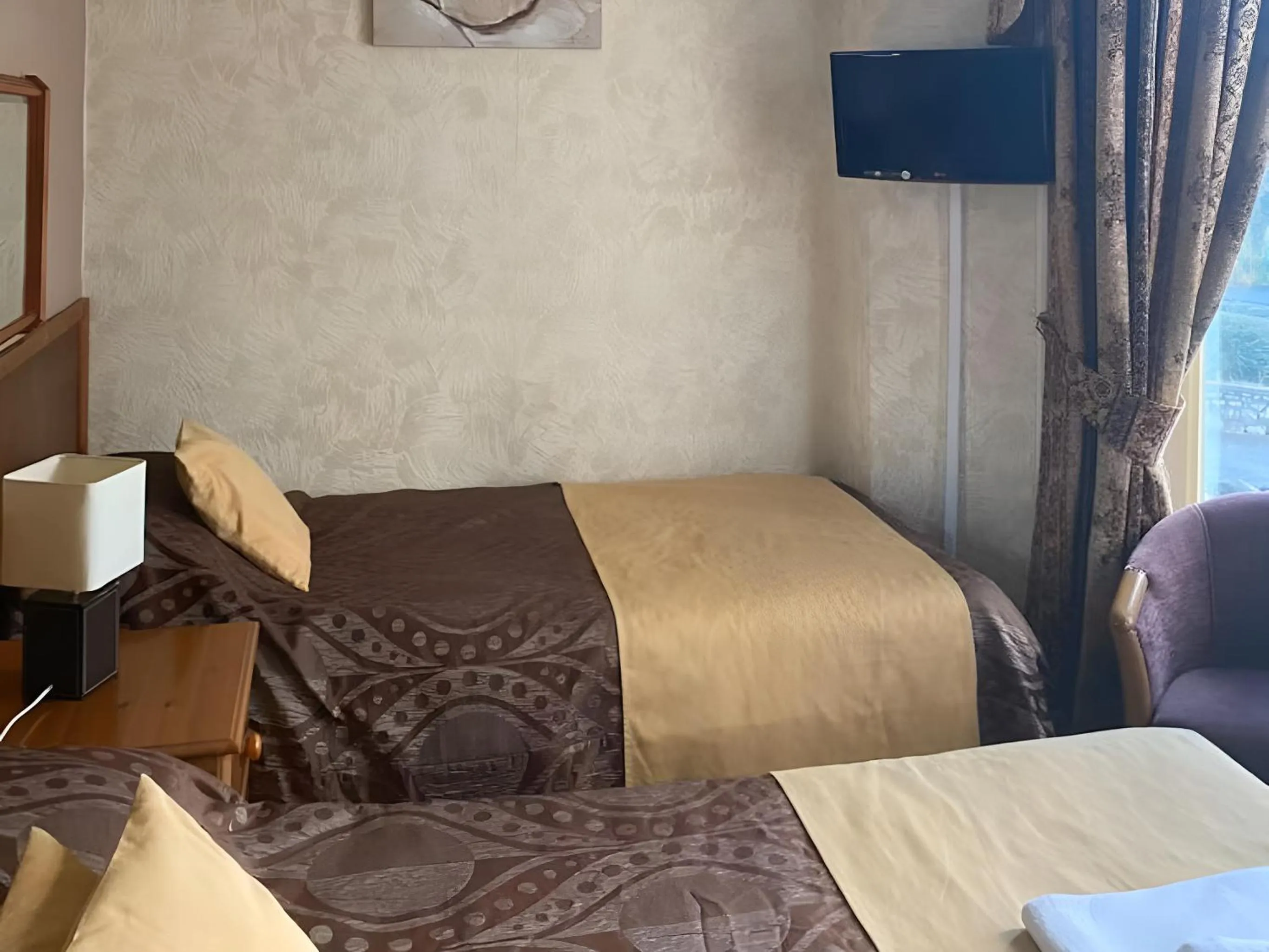 Bedroom, Bed in Baytree Lodge