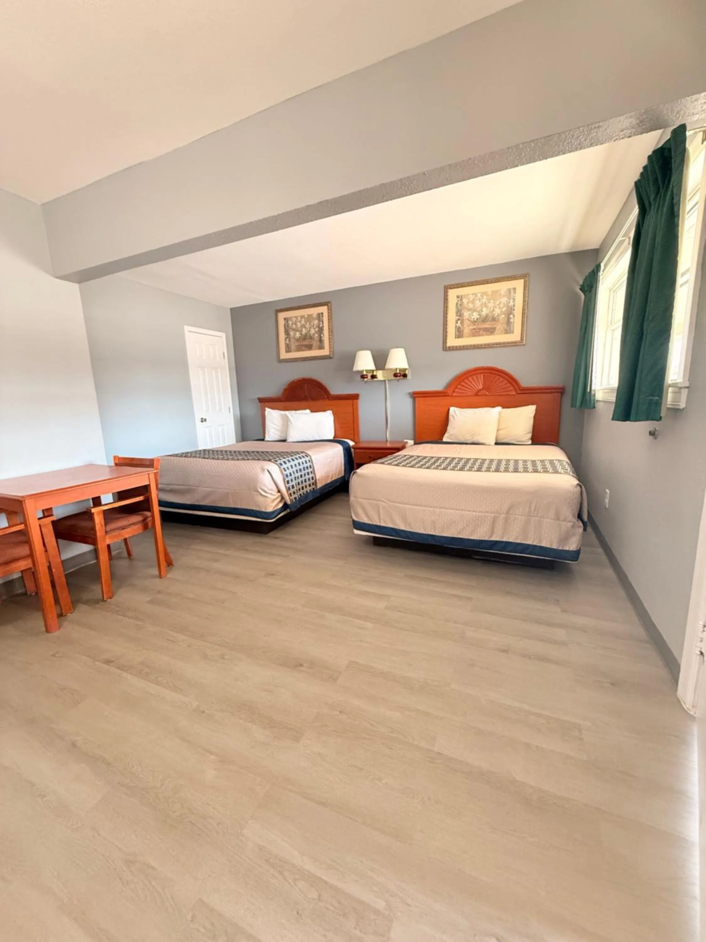 Budget Inn