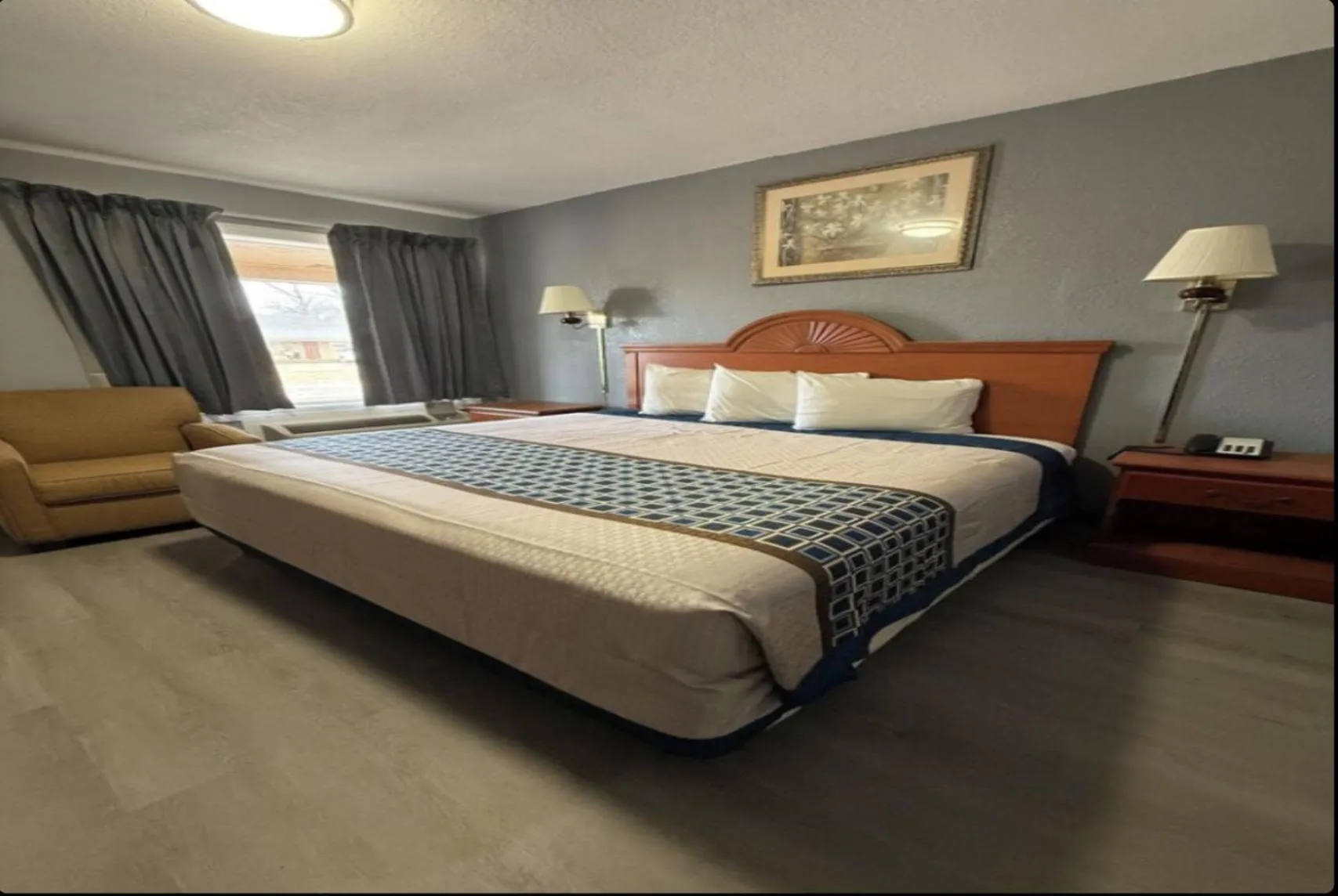 Standard Single Room in Budget Inn