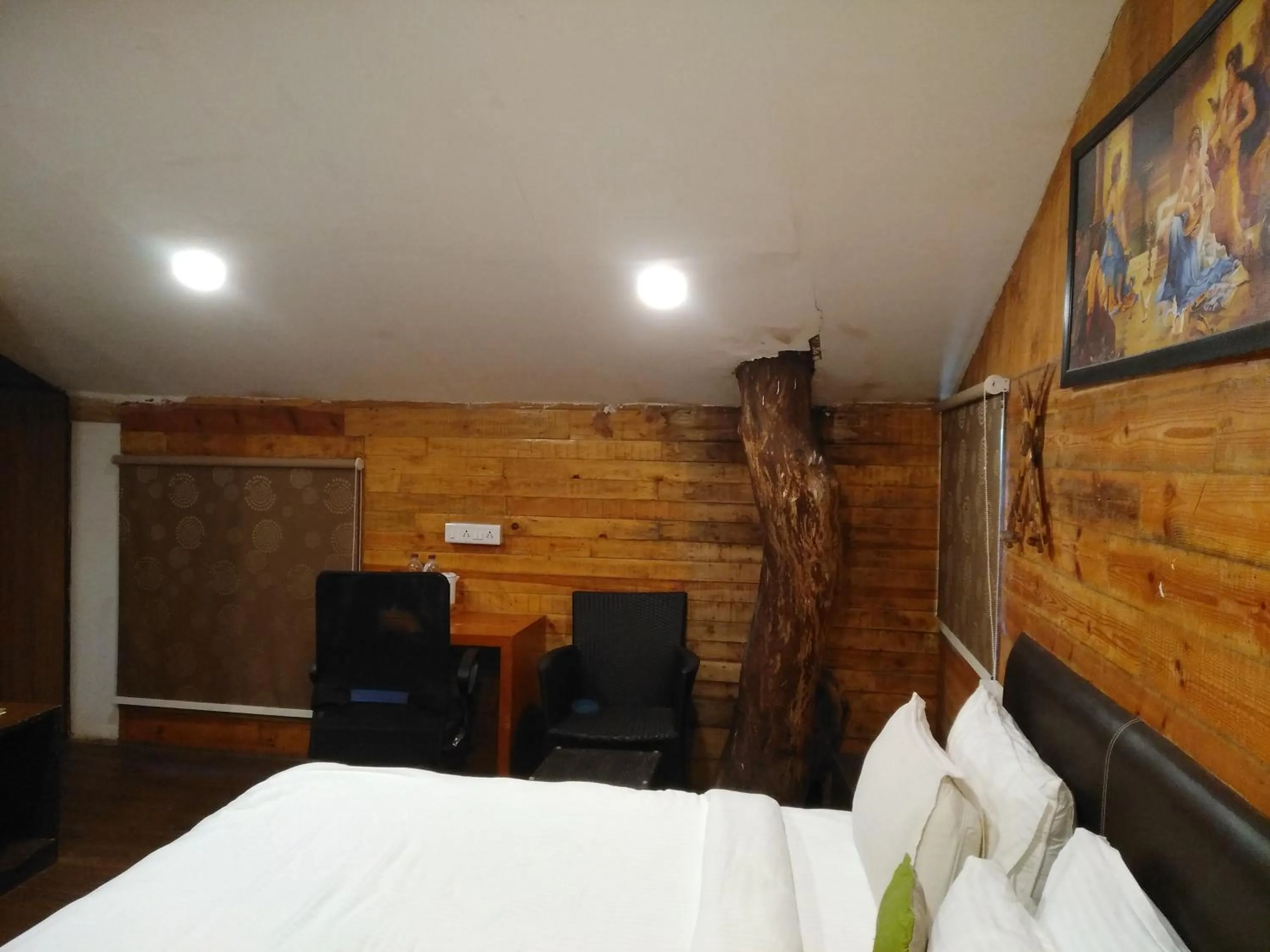 Bedroom, Bed in Mrugavani Resort & Spa