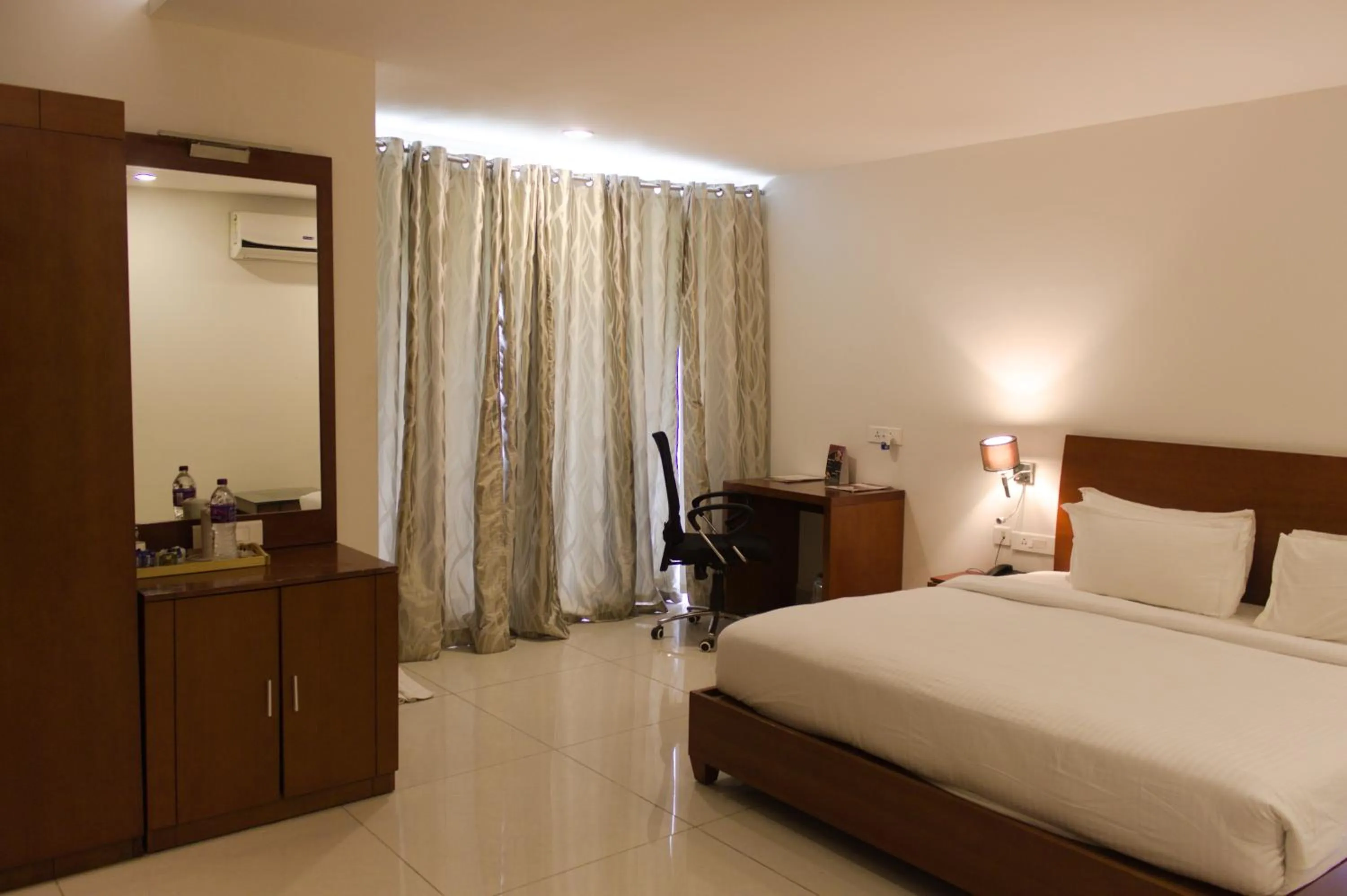 Bedroom, Bed in Mrugavani Resort & Spa